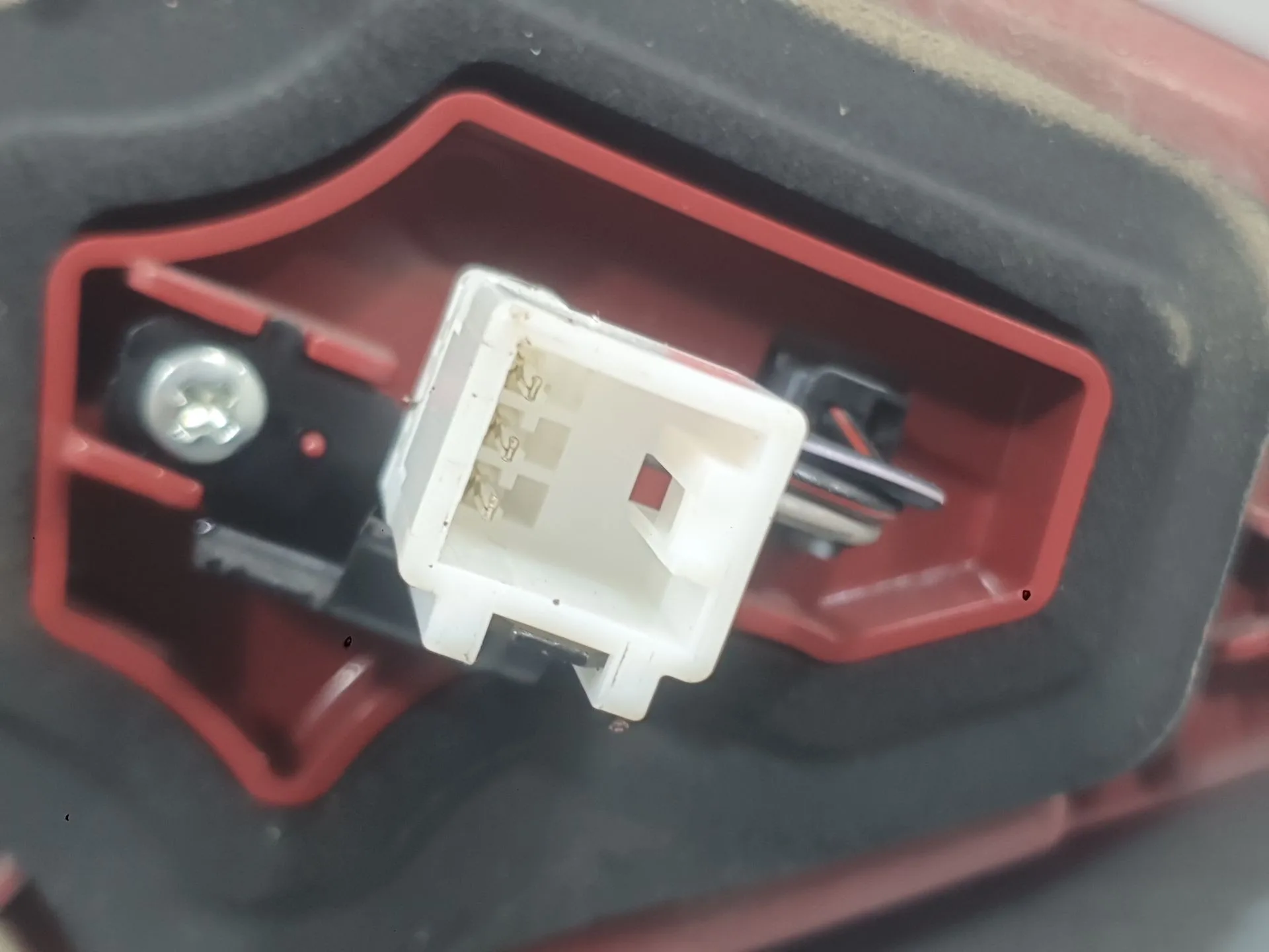 Piloto Trasero Derecho Interior para Kia Stonic (Yb)