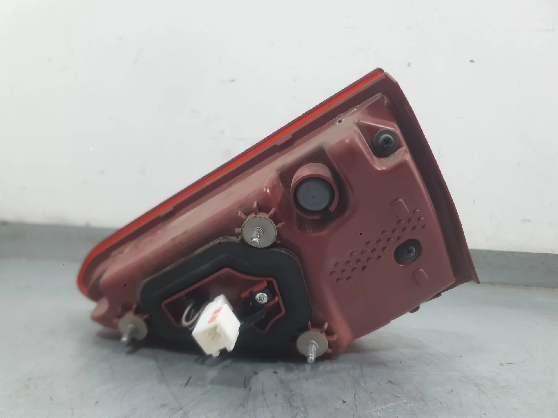 Piloto Trasero Izquierdo Interior para Kia Stonic (Yb)