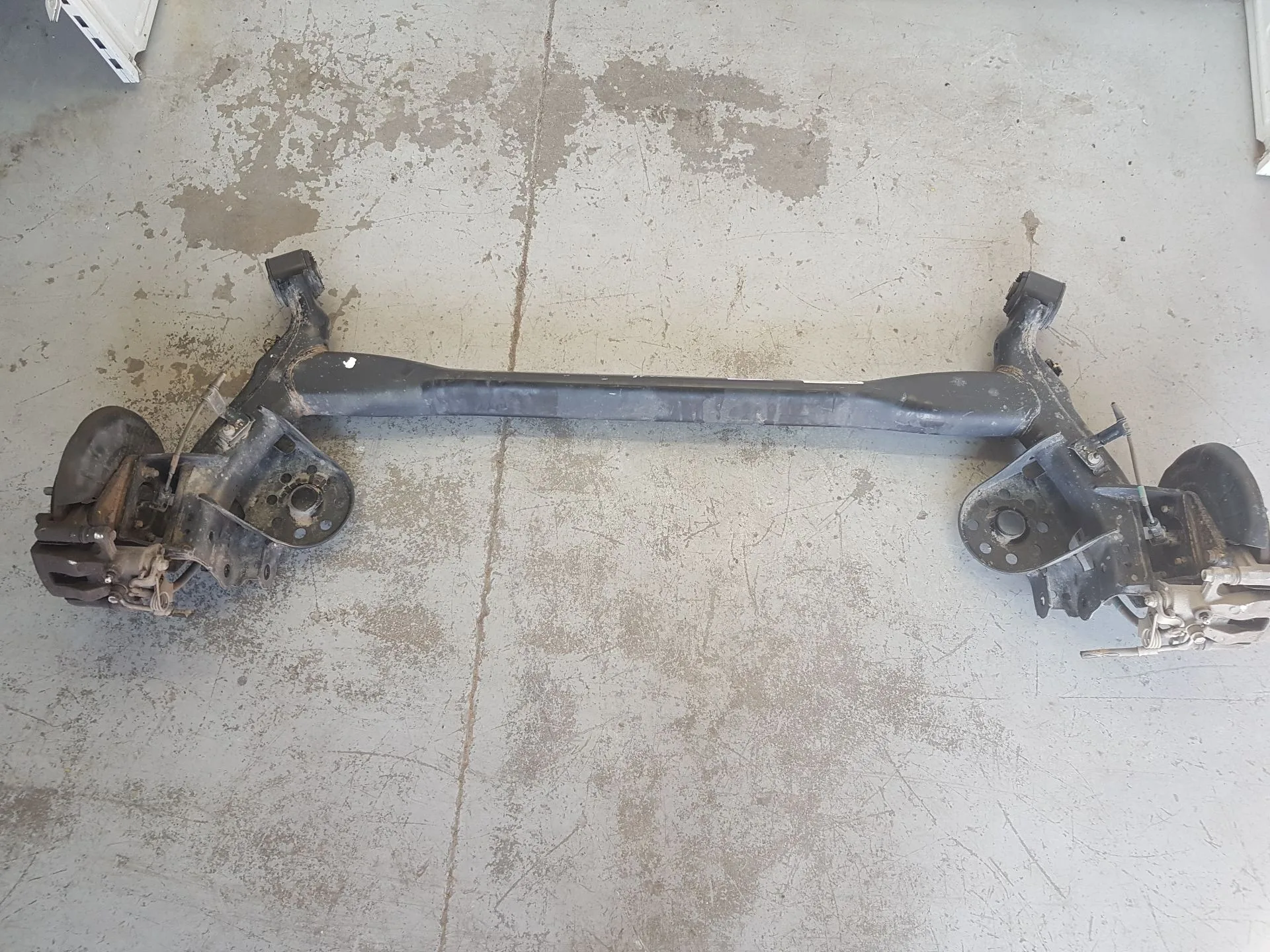 Puente Trasero para Kia Stonic (Yb)