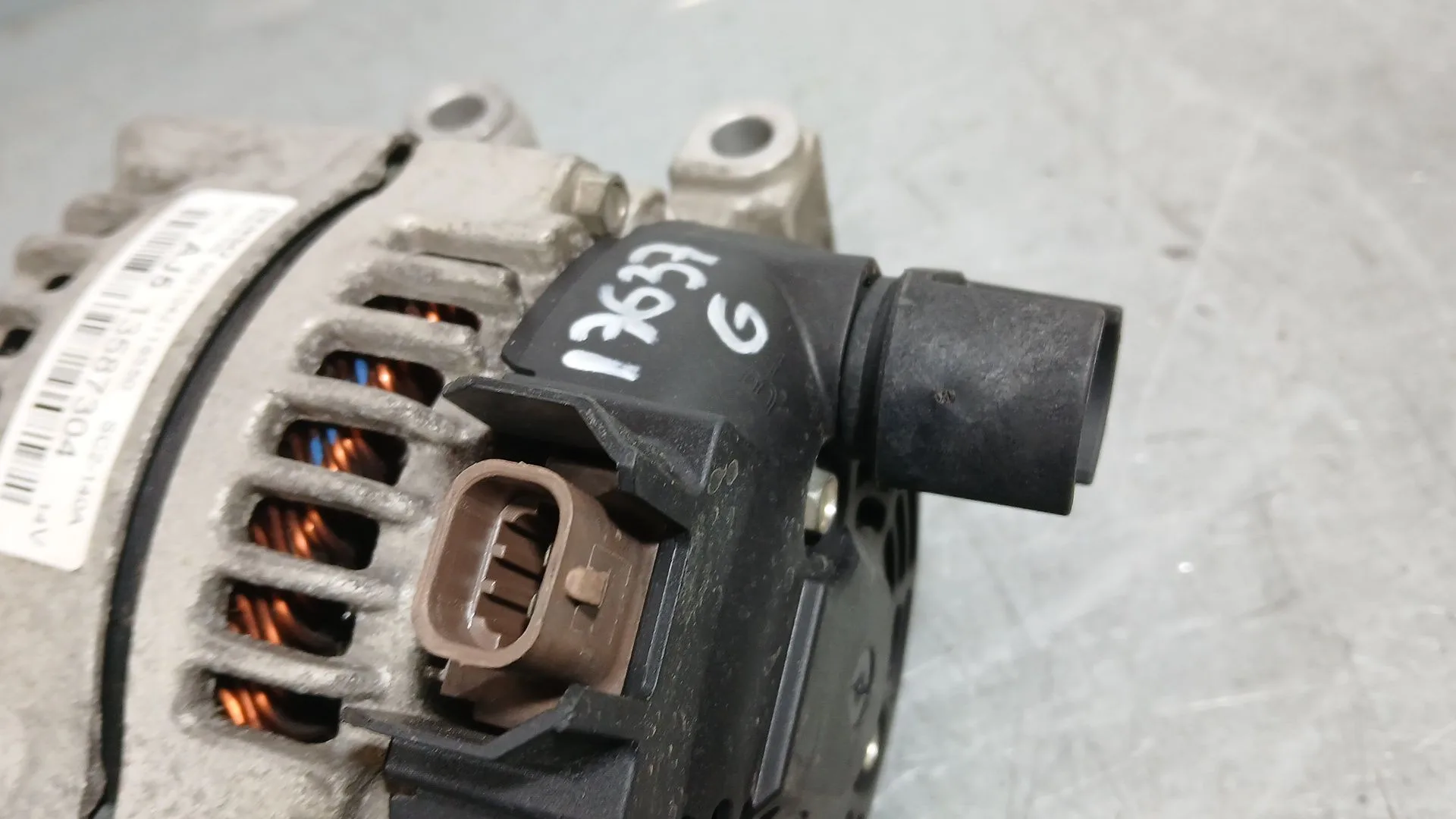 Alternador para Opel Astra K (B16)