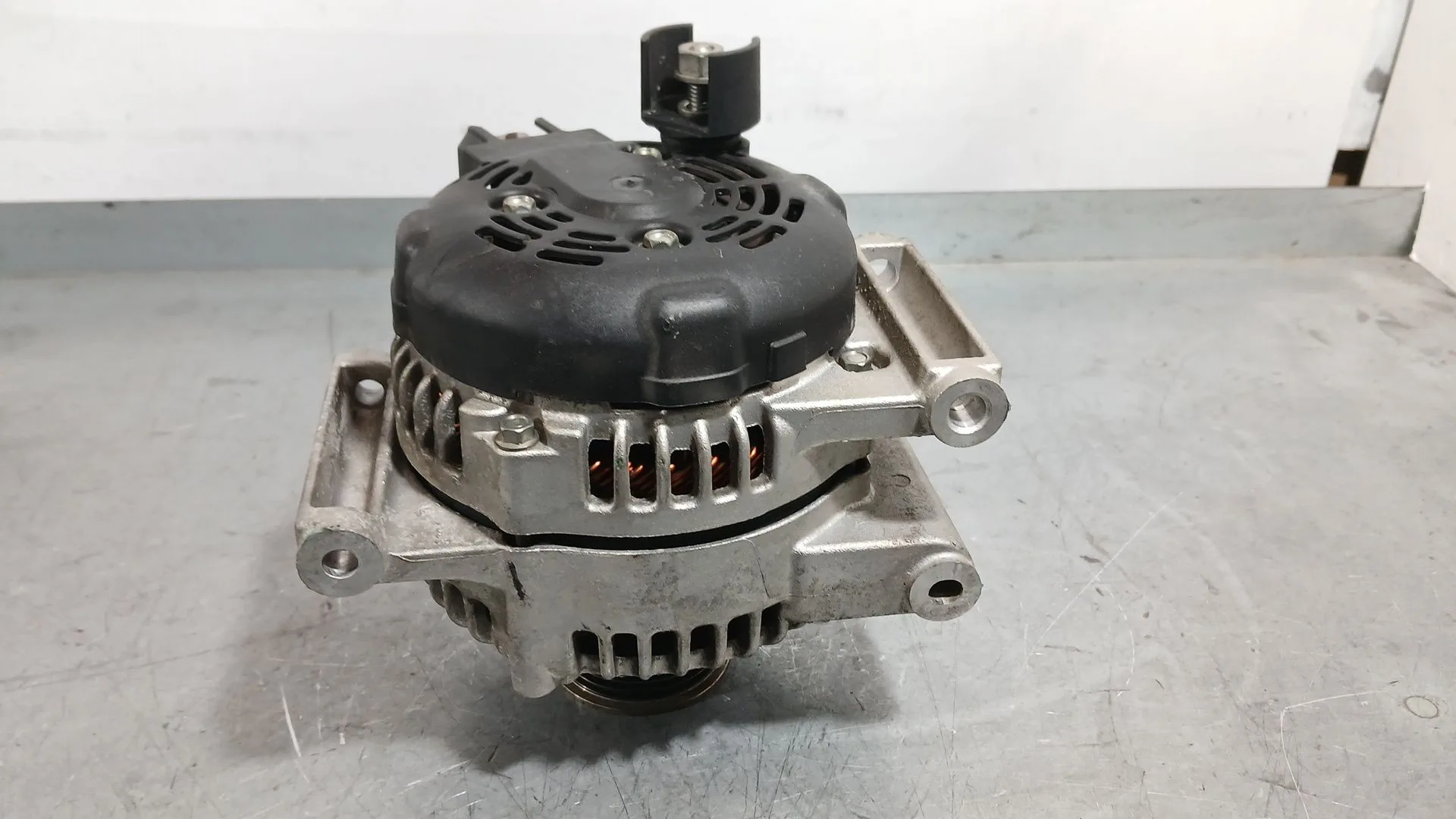 Alternador para Opel Astra K (B16)
