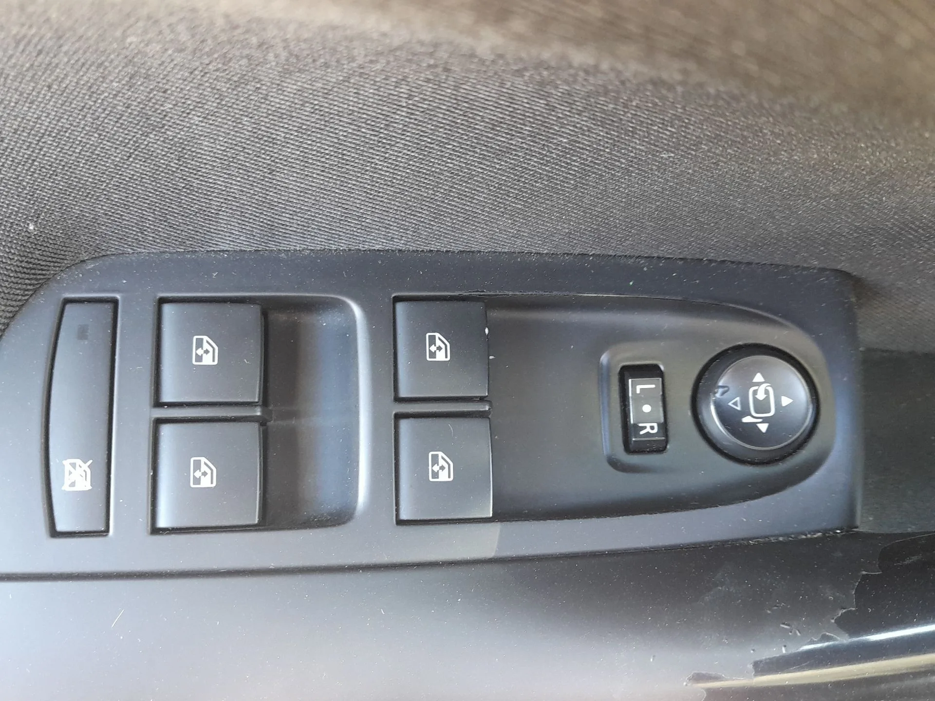 Mando Elevalunas Delantero Izquierdo para Opel Astra K (B16)
