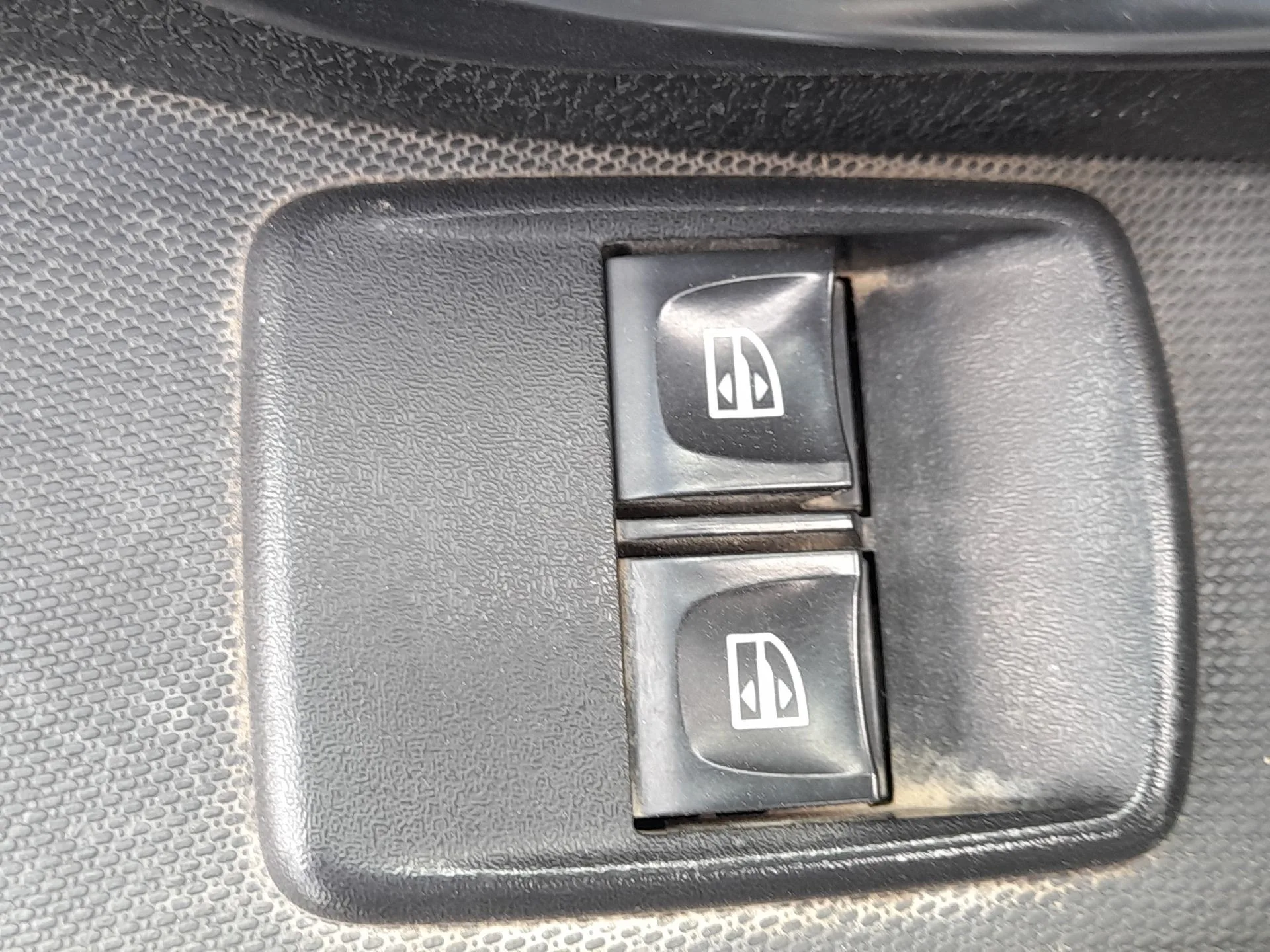Mando Elevalunas Delantero Izquierdo para Dacia Logan Ii