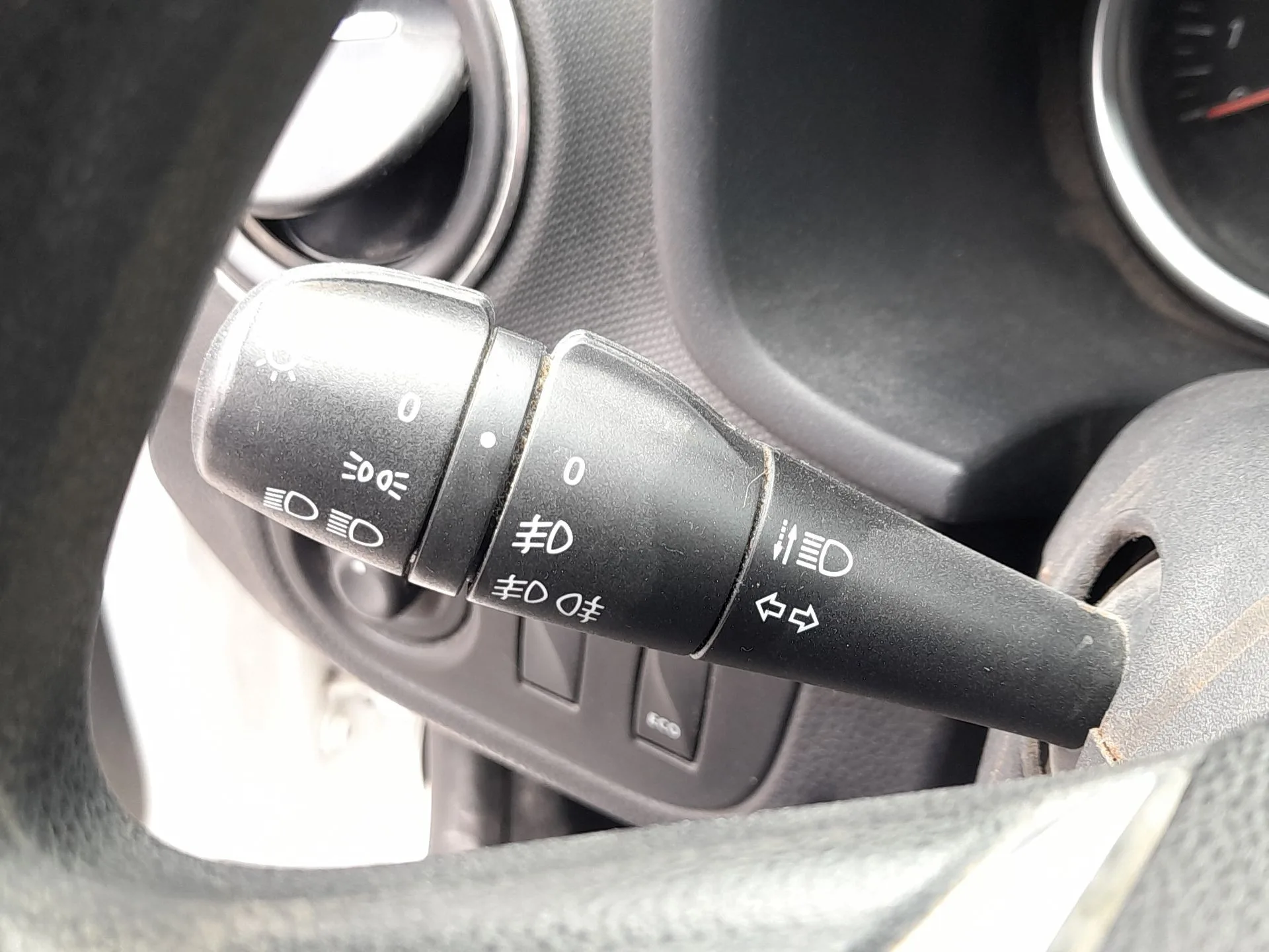 Mando Luces Y Limpia para Dacia Logan Ii
