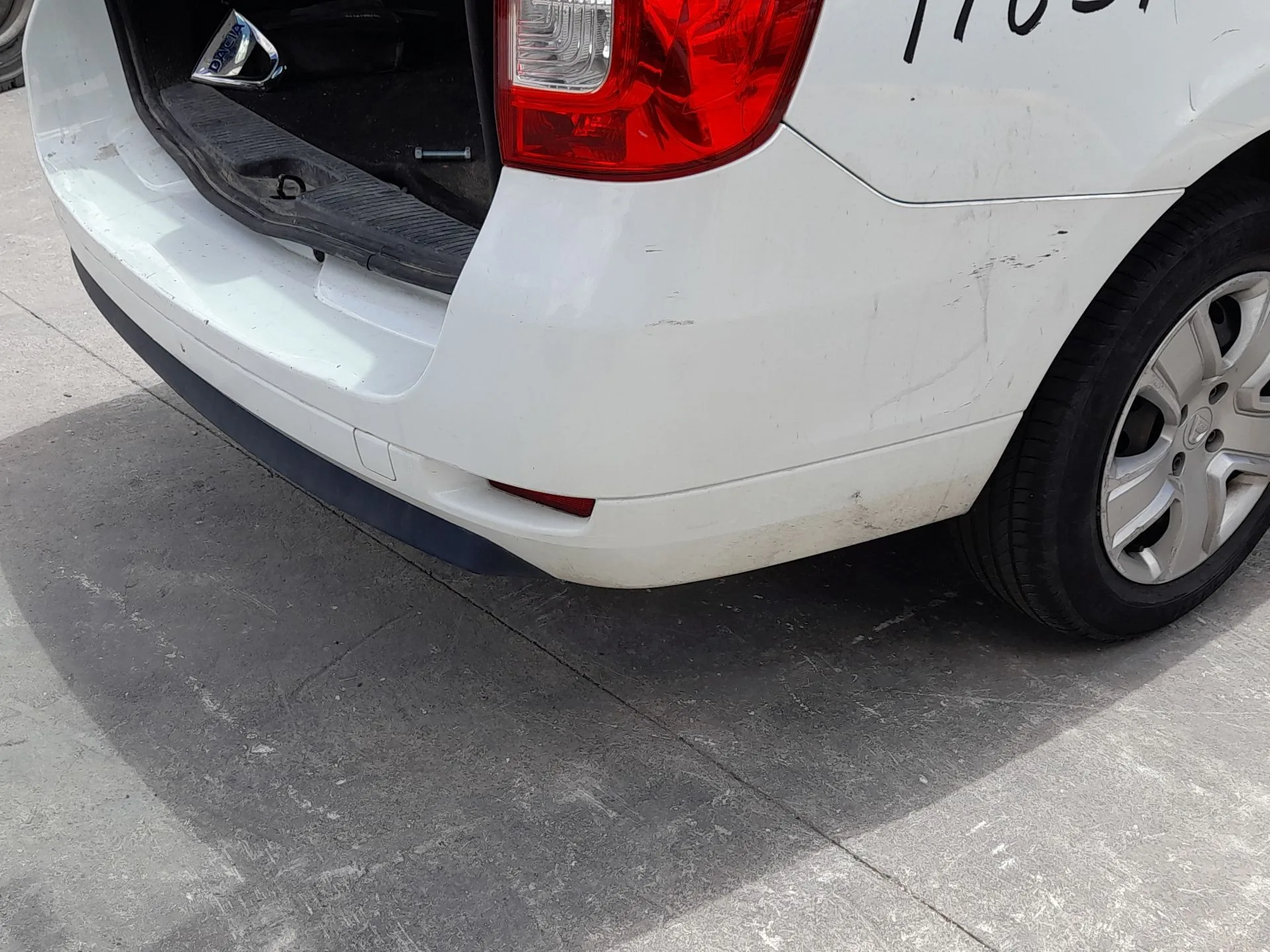 Paragolpes Trasero para Dacia Logan Ii