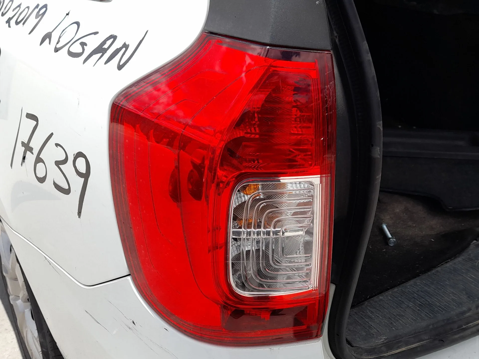 Piloto Trasero Izquierdo para Dacia Logan Ii