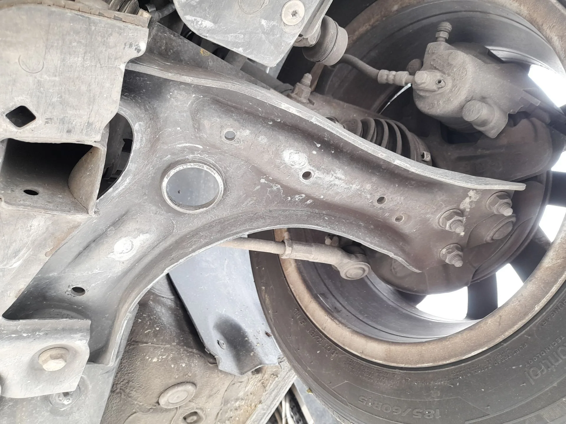 Brazo Suspension Inferior Delantero Izquierdo para Seat Ibiza Iv (6J5, 6P1)