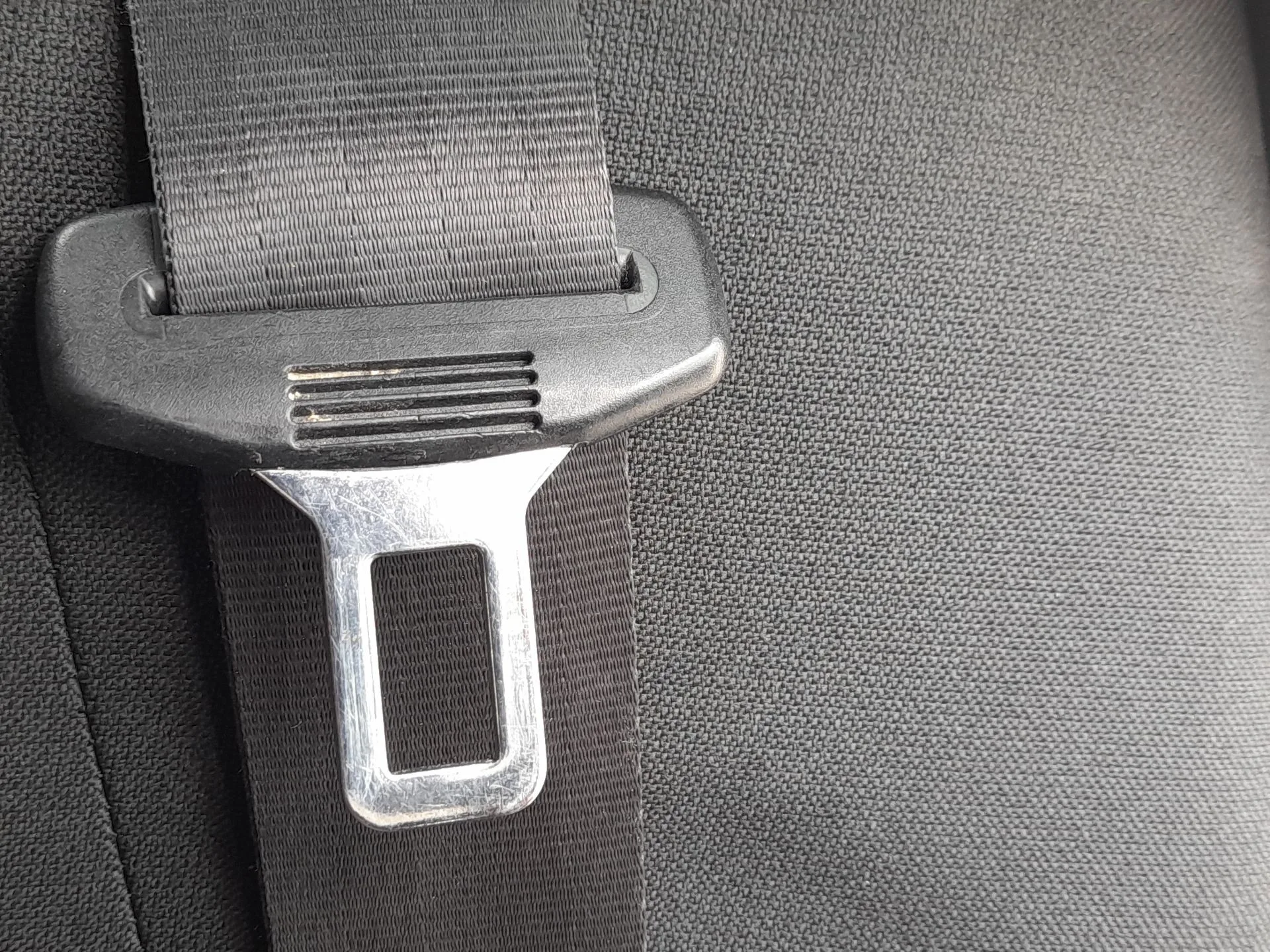 Cinturon Seguridad Trasero Izquierdo para Seat Ibiza Iv (6J5, 6P1)