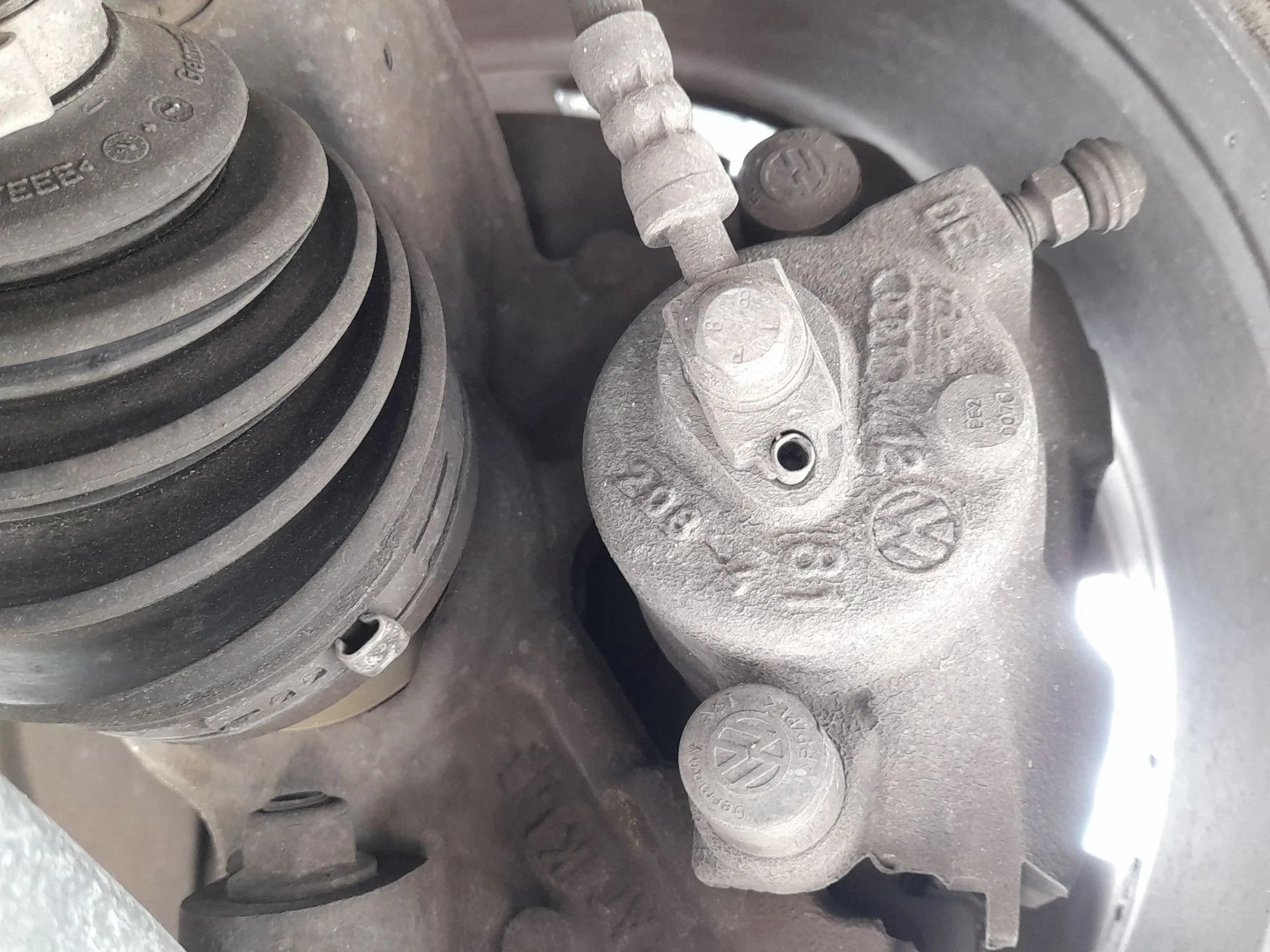 Pinza Freno Delantera Izquierda para Seat Ibiza Iv (6J5, 6P1)