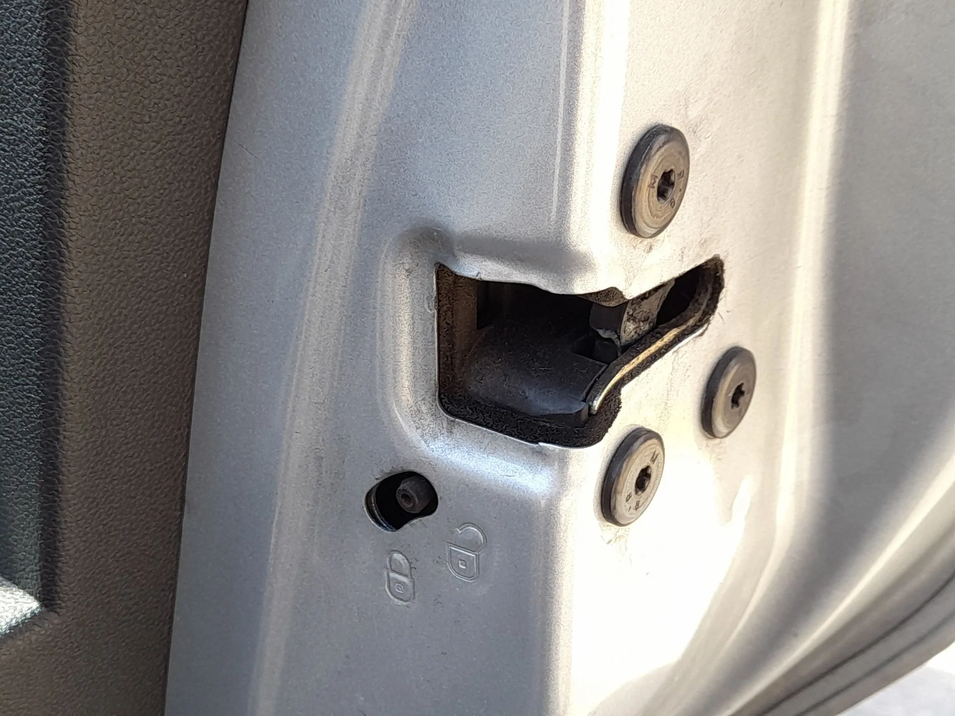 Cerradura Puerta Trasera Derecha para Dacia Sandero Iii