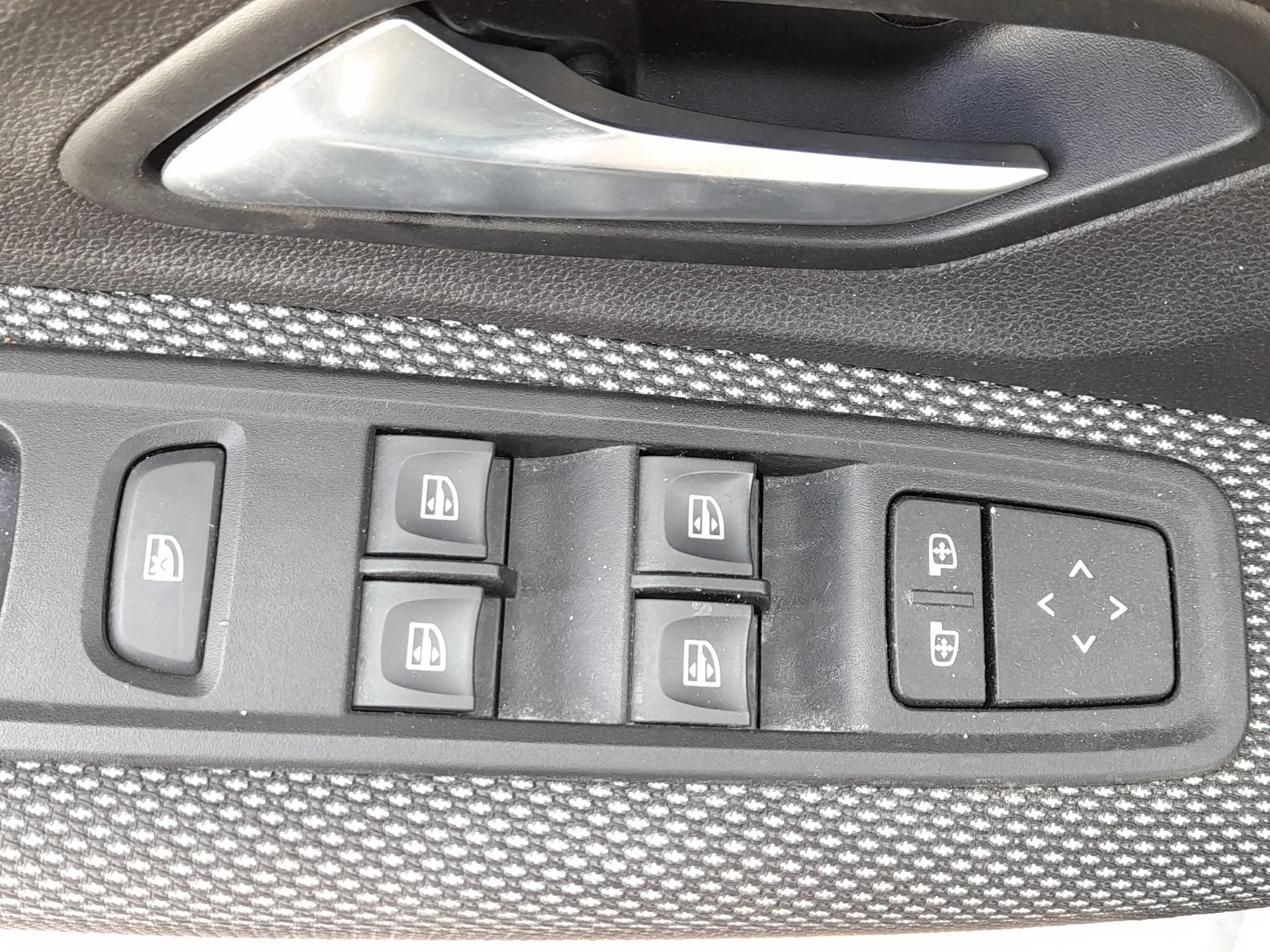Mando Elevalunas Delantero Izquierdo para Dacia Sandero Iii