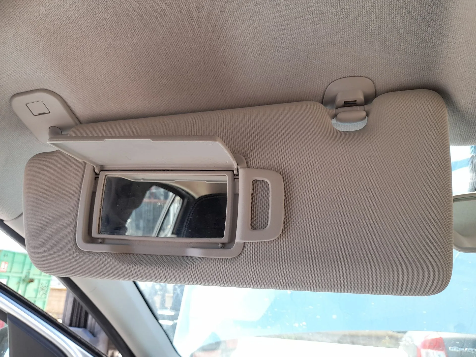 Parasol Izquierdo para Dacia Sandero Iii