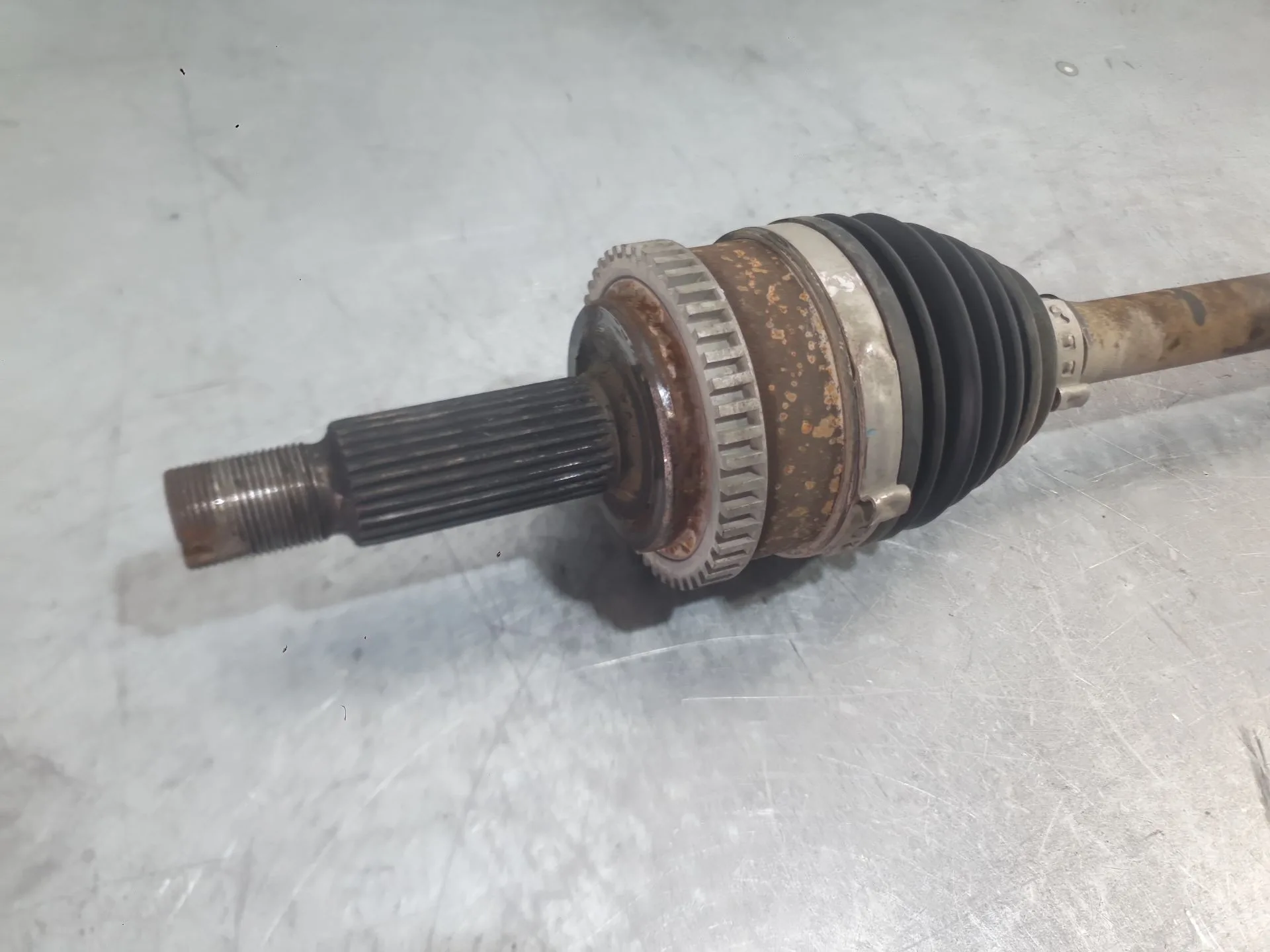 Transmision Delantera Izquierda para Hyundai I30 (Gd)