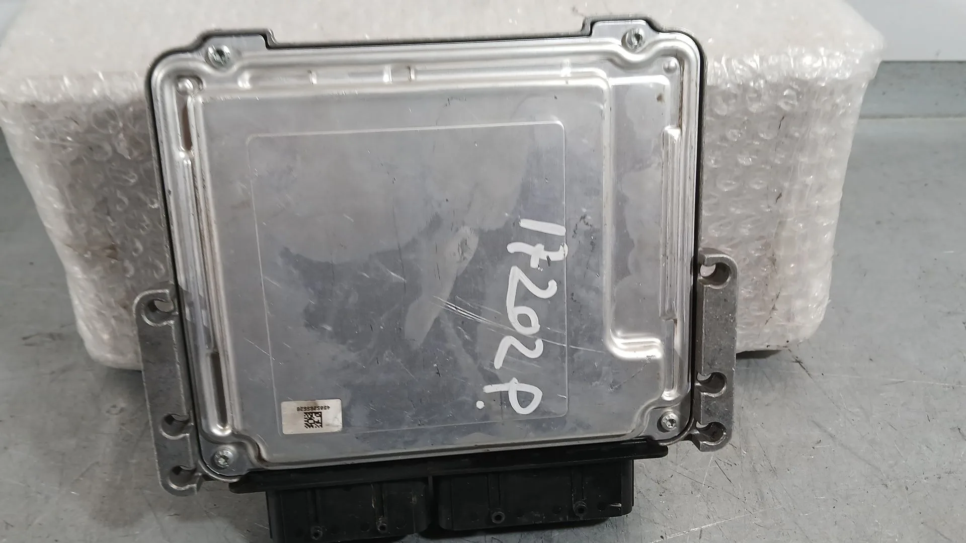 Centralita Motor Uce para Opel Corsa F (P2Jo)