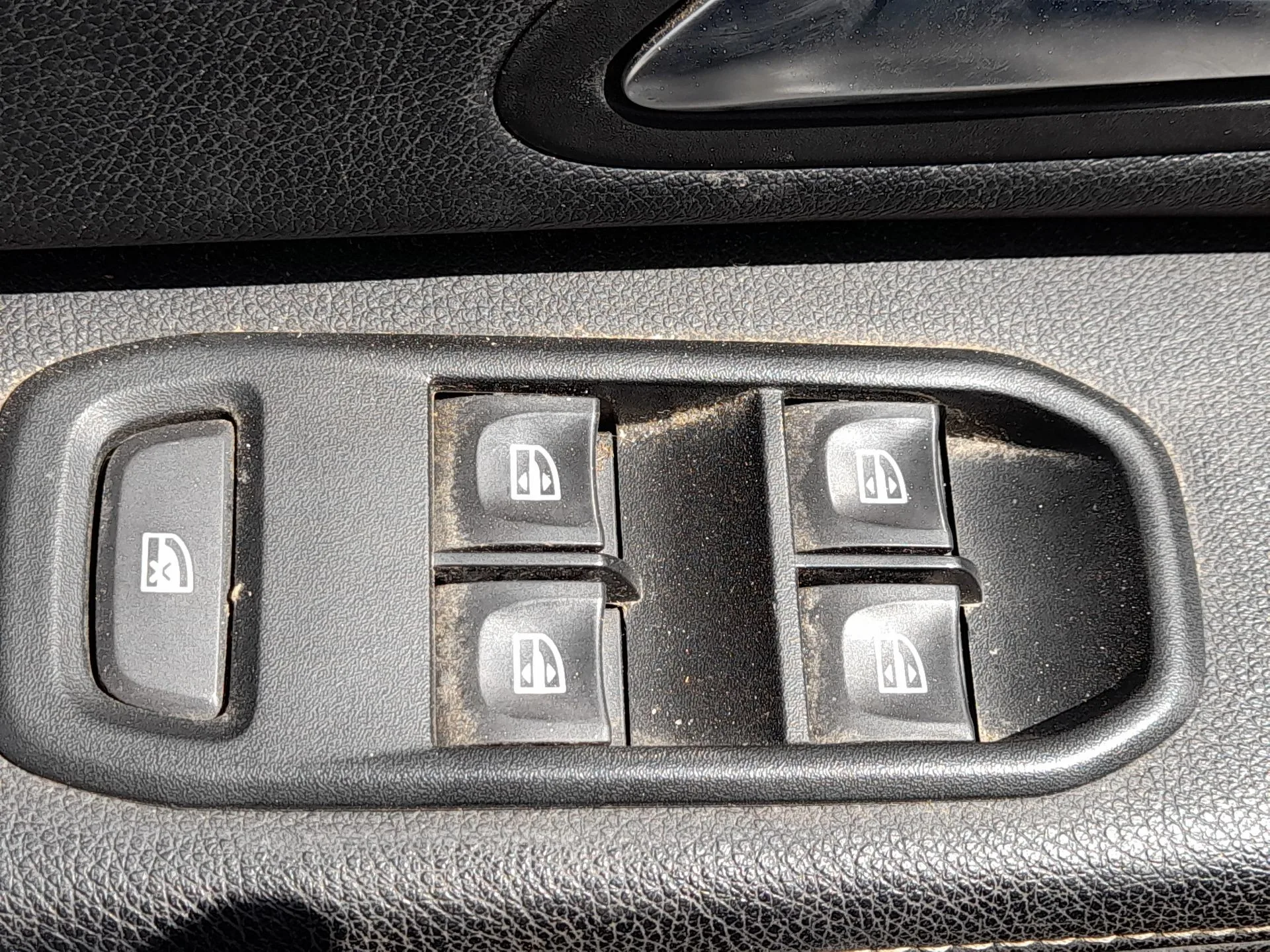 Mando Elevalunas Delantero Izquierdo para Dacia Duster (Hm_)