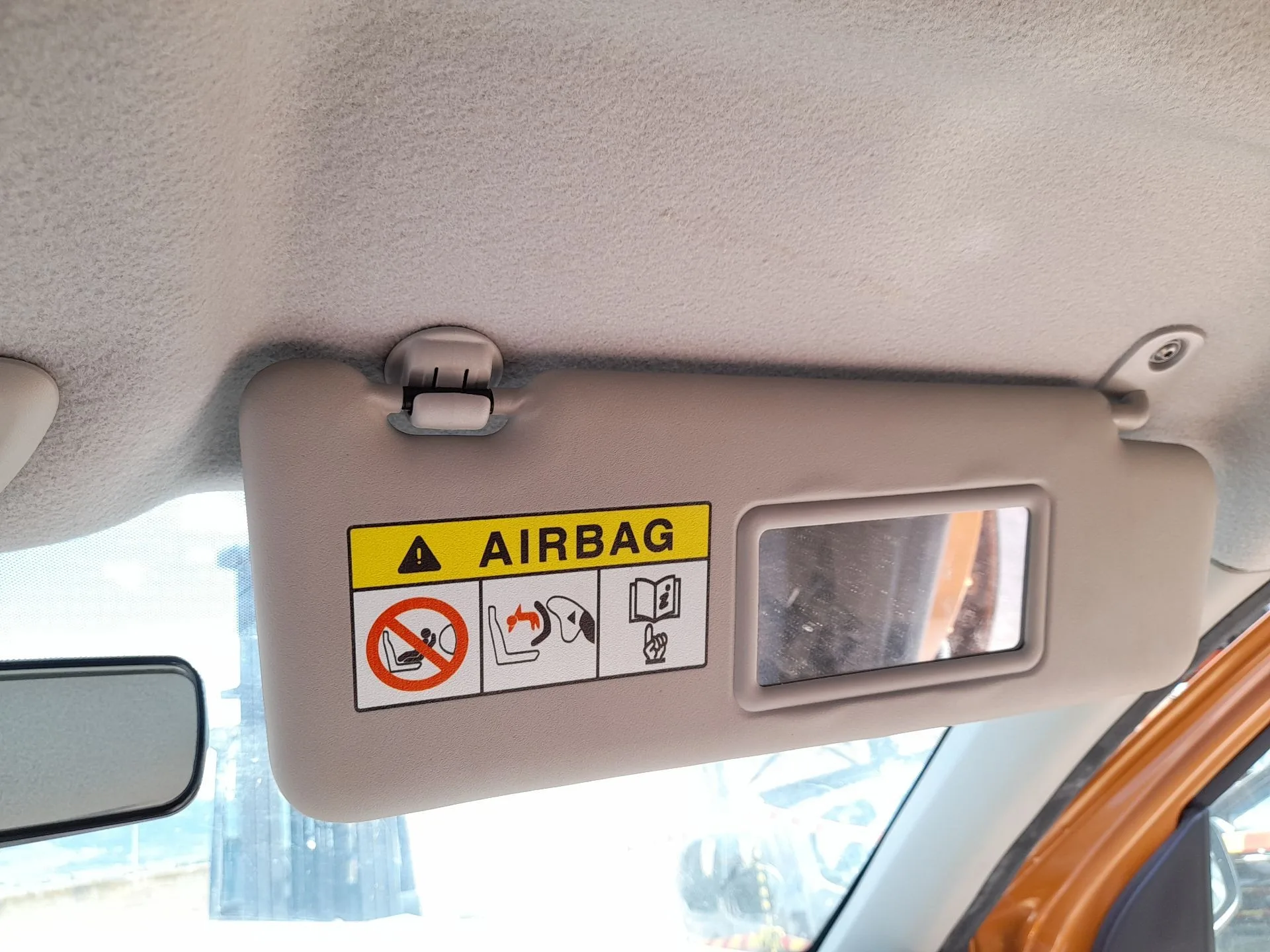 Parasol Derecho para Dacia Duster (Hm_)