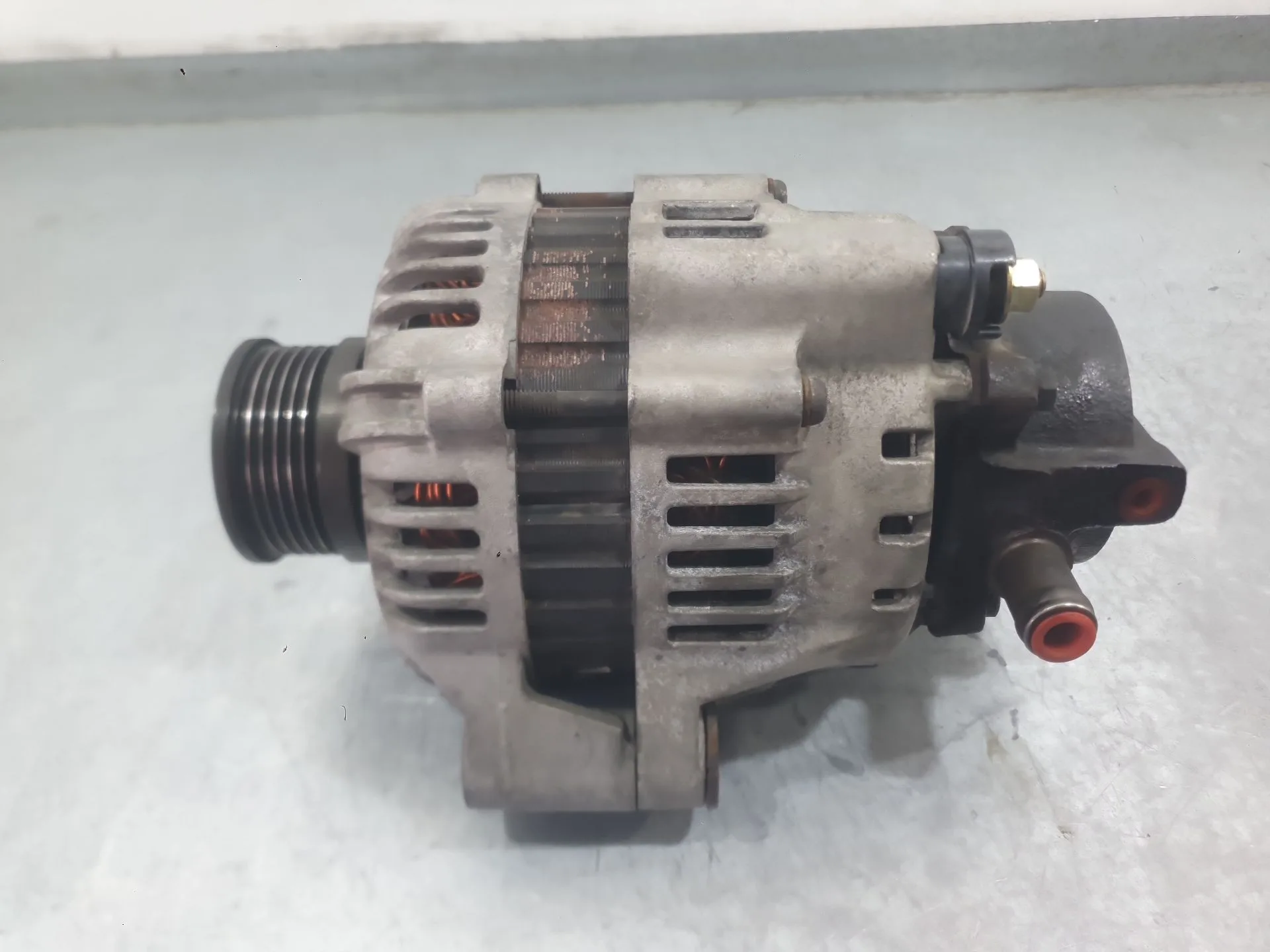 Alternador para Kia Cerato I Hatchback (Ld)