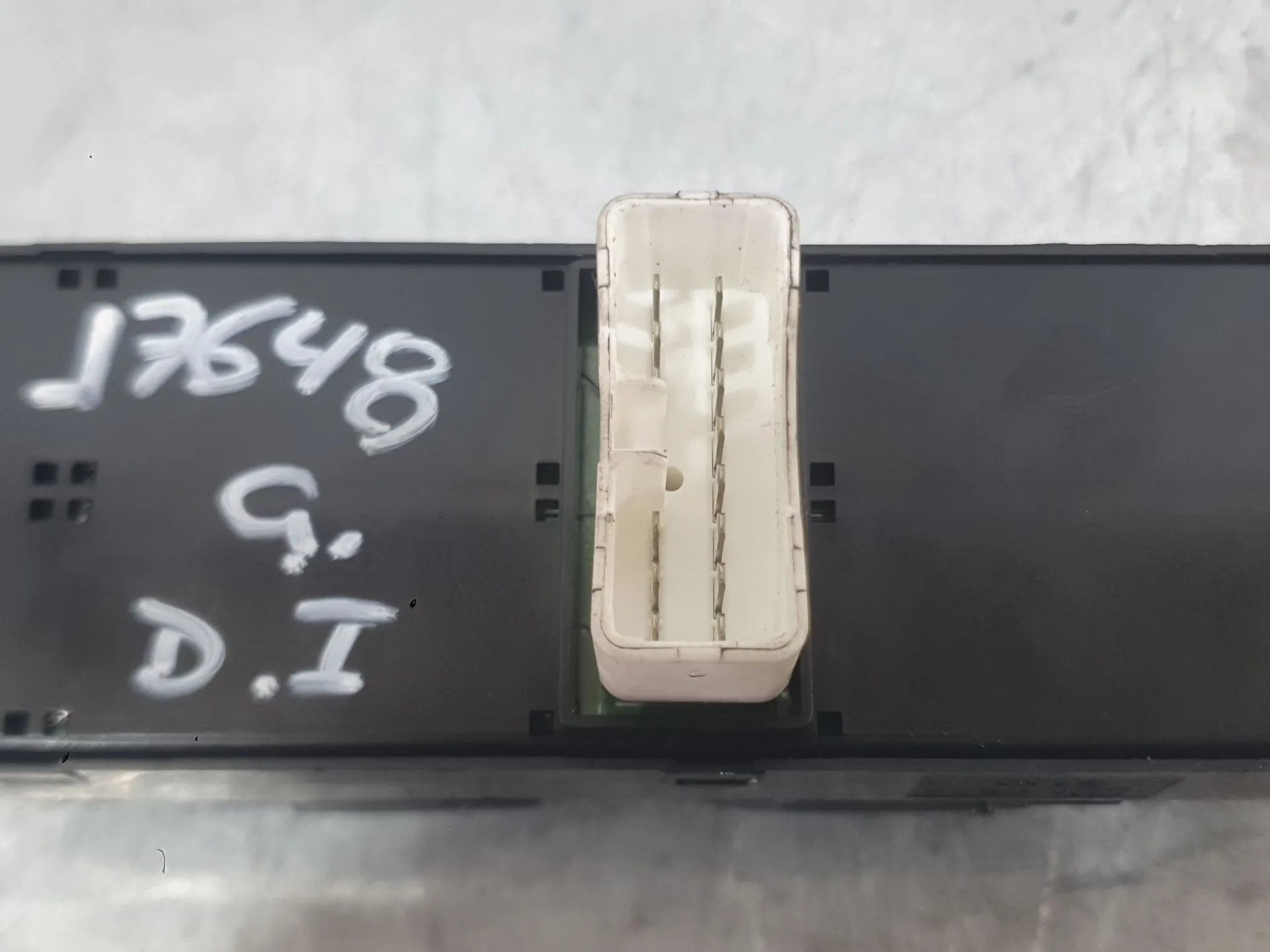 Mando Elevalunas Delantero Izquierdo para Kia Cerato I Hatchback (Ld)