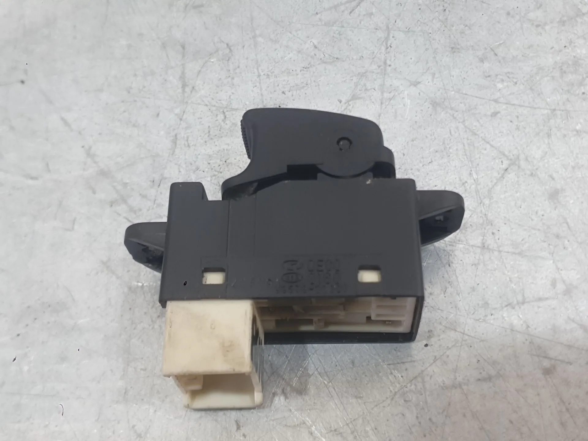 Mando Elevalunas Trasero Derecho para Kia Cerato I Hatchback (Ld)