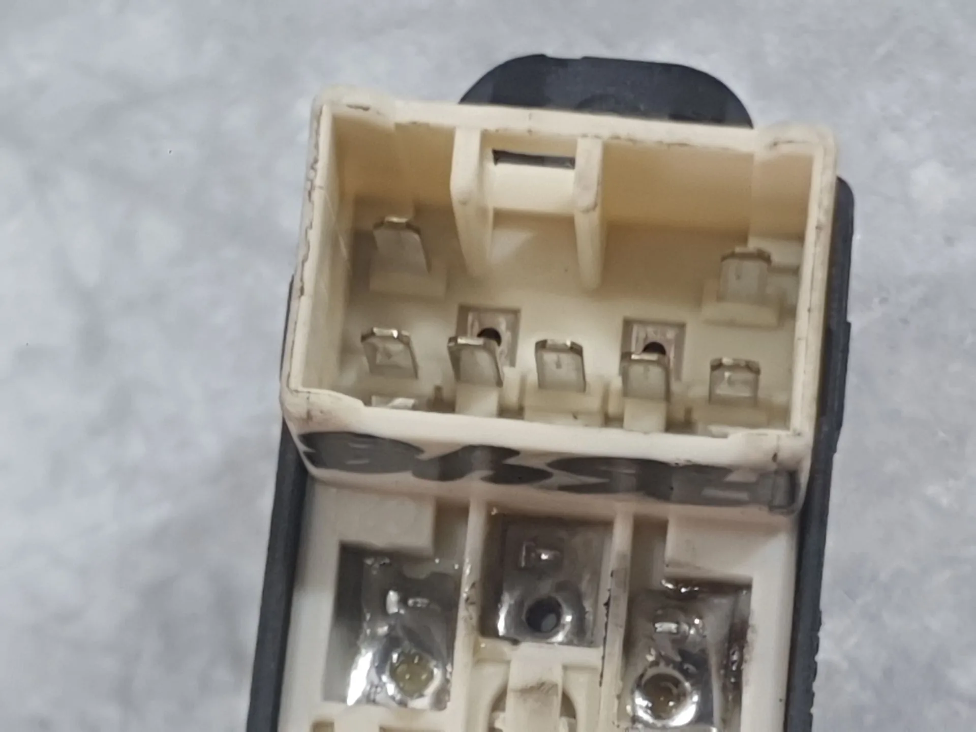 Mando Elevalunas Trasero Derecho para Kia Cerato I Hatchback (Ld)