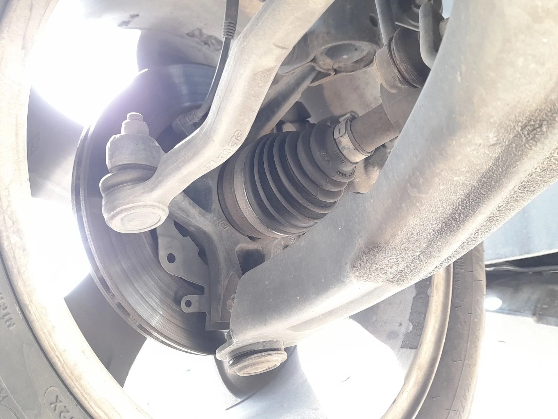 Mangueta Delantera Izquierda para Renault Clio Iv (Bh_)