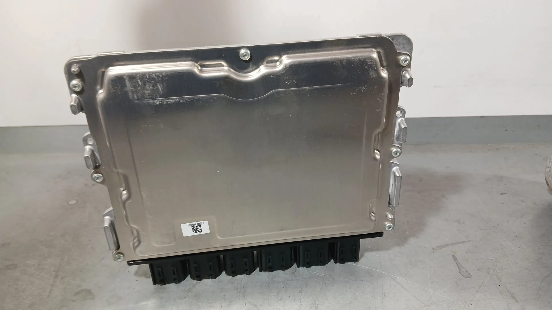 Centralita Motor Uce para Bmw 1 (F40)
