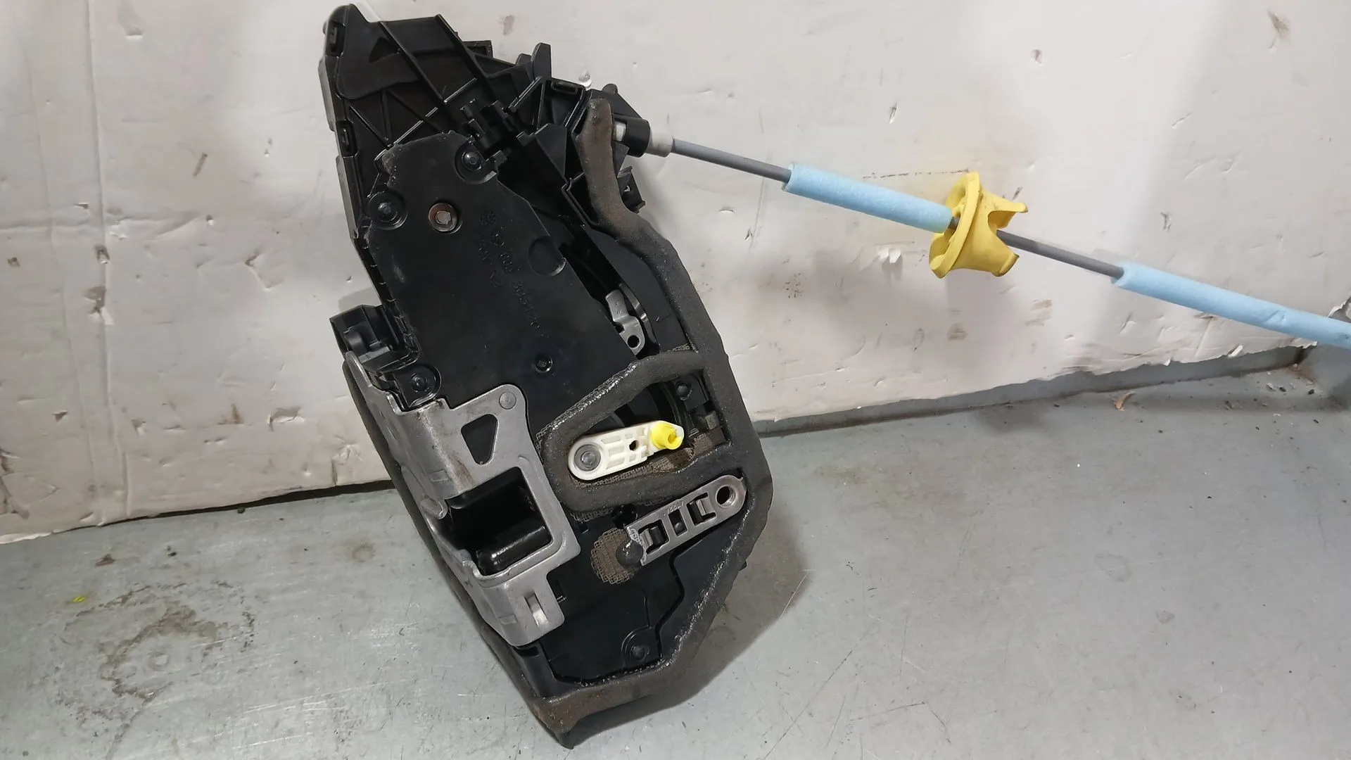 Cerradura Puerta Delantera Derecha para Bmw 1 (F40)