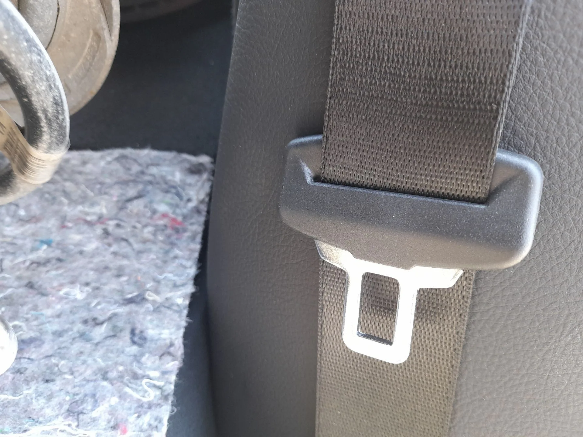 Cinturon Seguridad Trasero Izquierdo para Bmw 1 (F40)