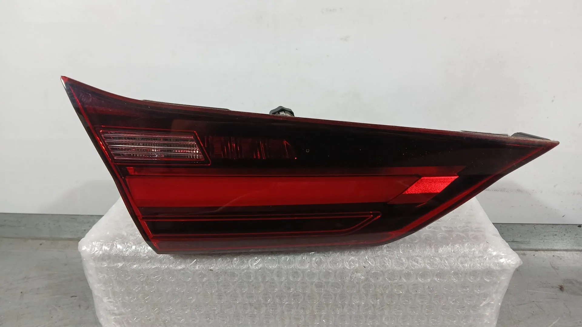 Piloto Trasero Izquierdo Interior para Bmw 1 (F40)