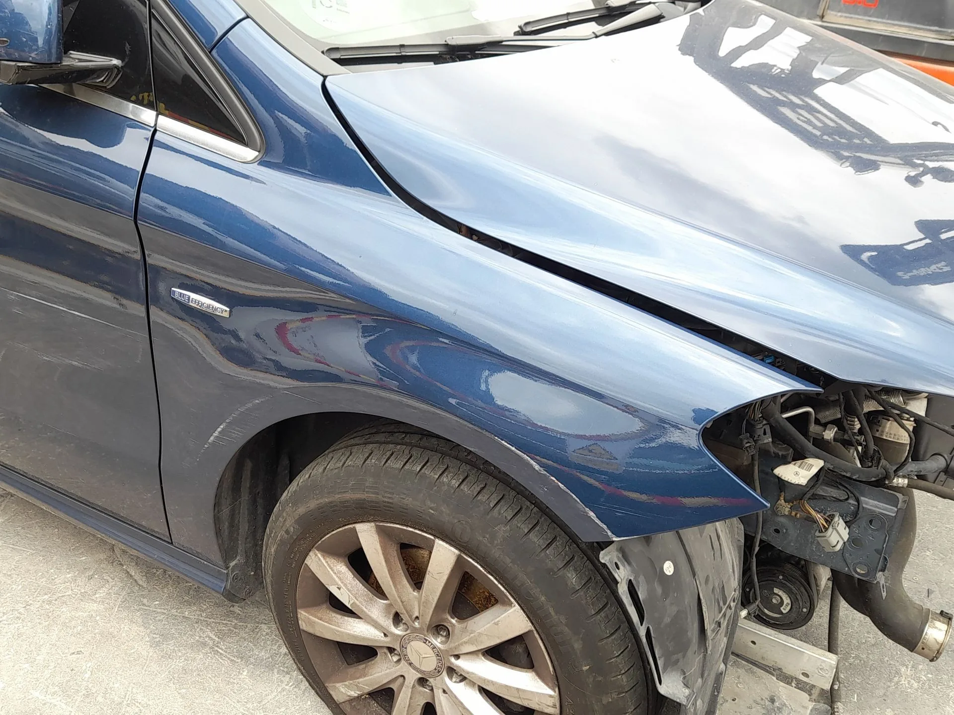 Aleta Delantera Derecha para Mercedes-Benz Clase B Sports Tourer (W246, W242)