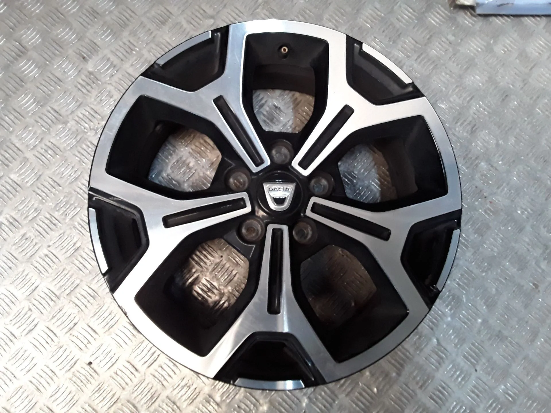 Llanta Aluminio para Dacia Duster (Hm_)