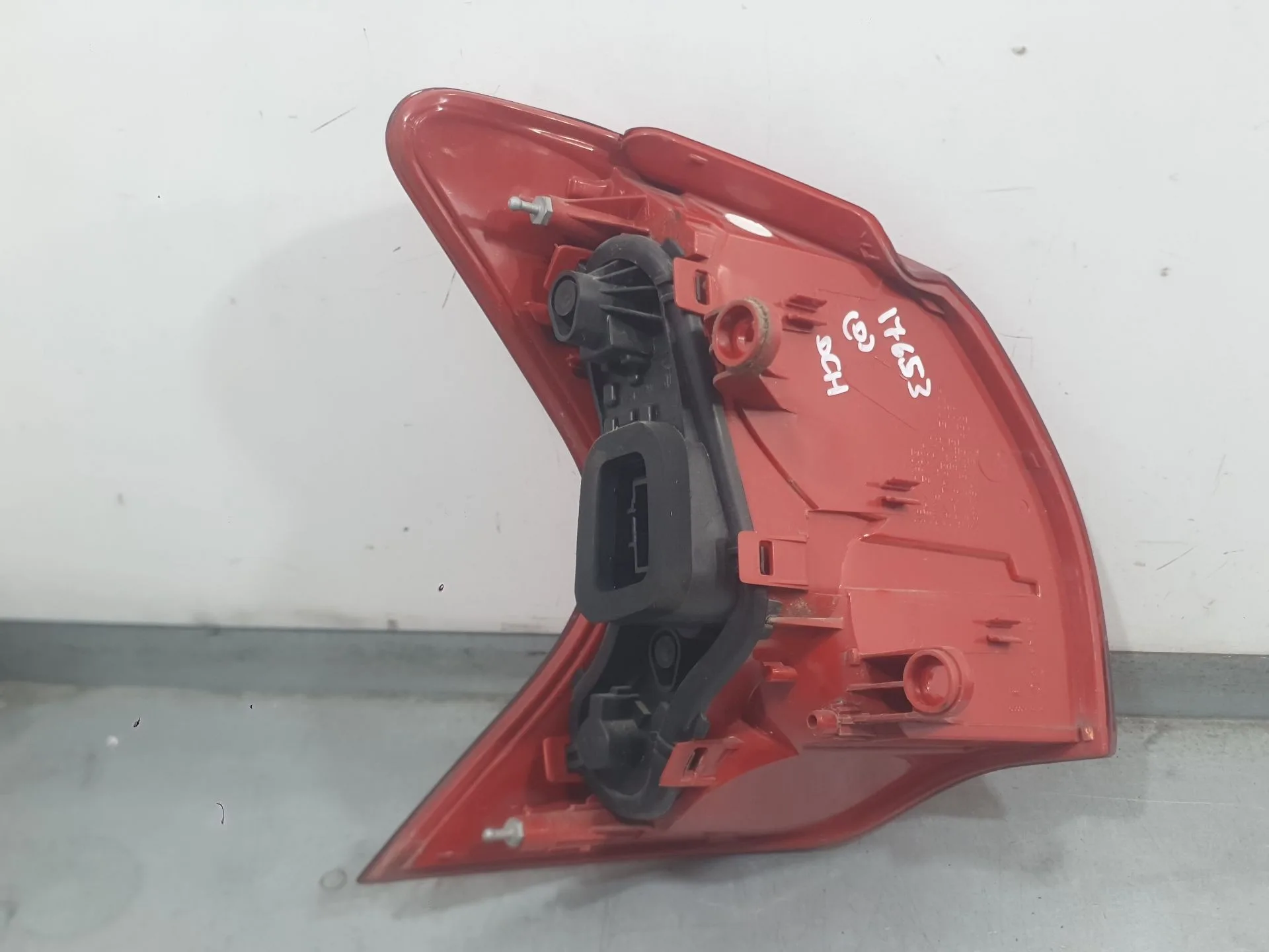 Piloto Trasero Derecho Exterior para Peugeot 3008 I Monospace (0U_)
