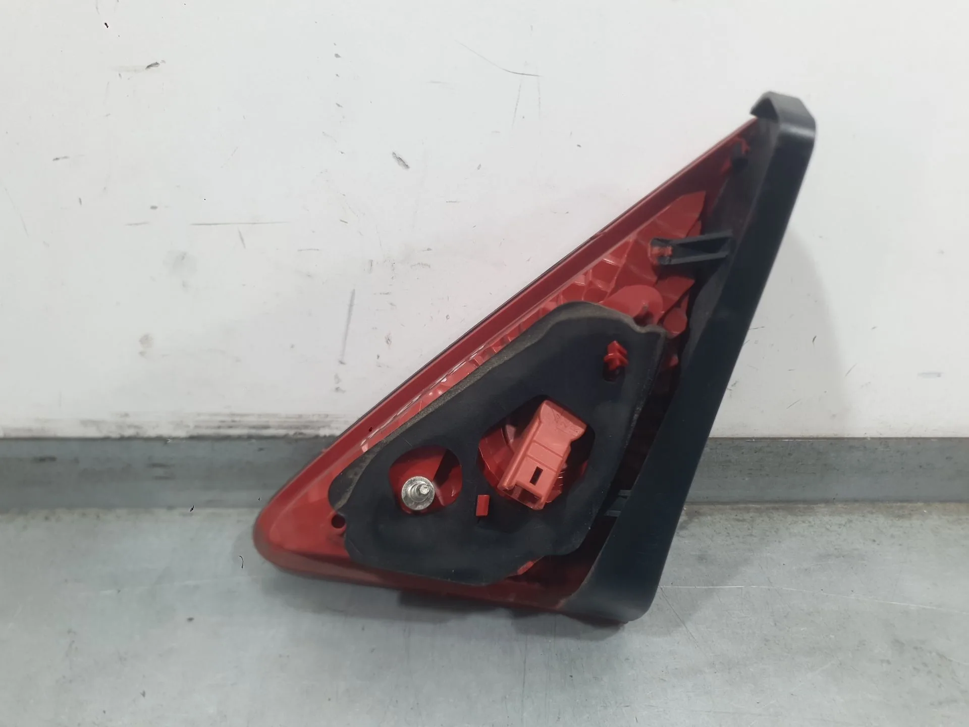 Piloto Trasero Izquierdo Interior para Peugeot 3008 I Monospace (0U_)