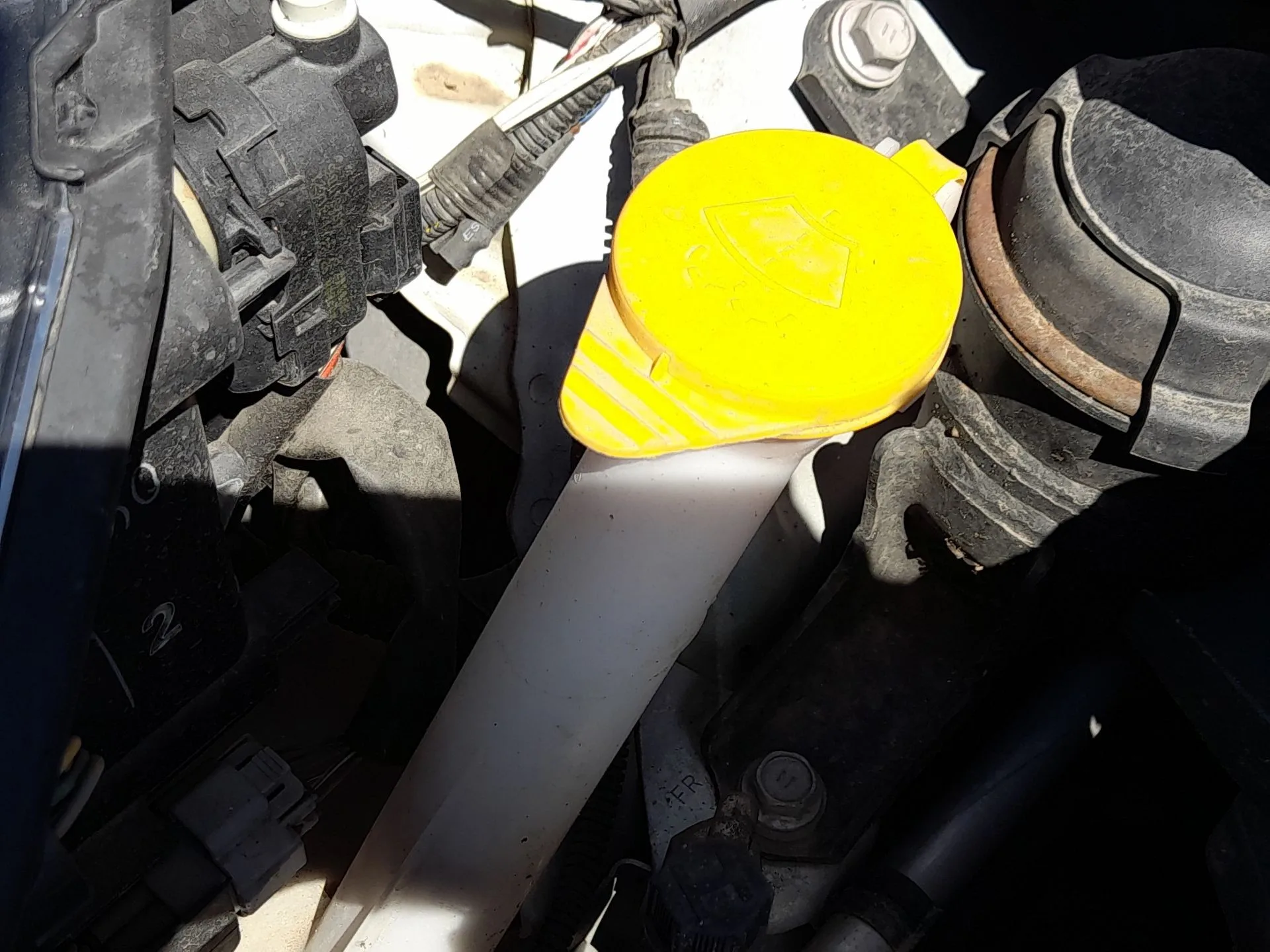 Deposito Limpia para Toyota Yaris (_P13_)