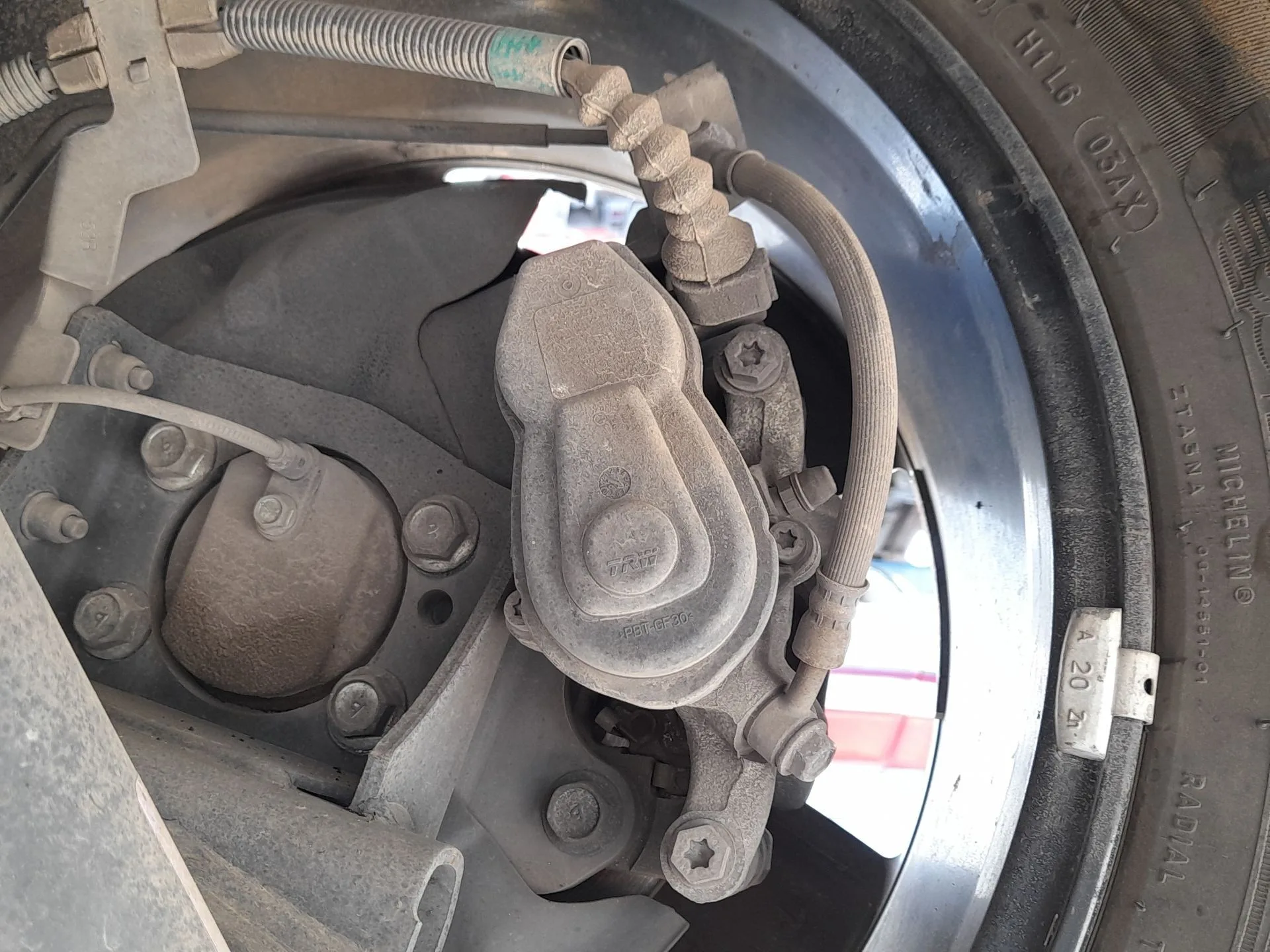 Pinza Freno Trasera Derecha para Nissan Qashqai Ii (J11, J11_)