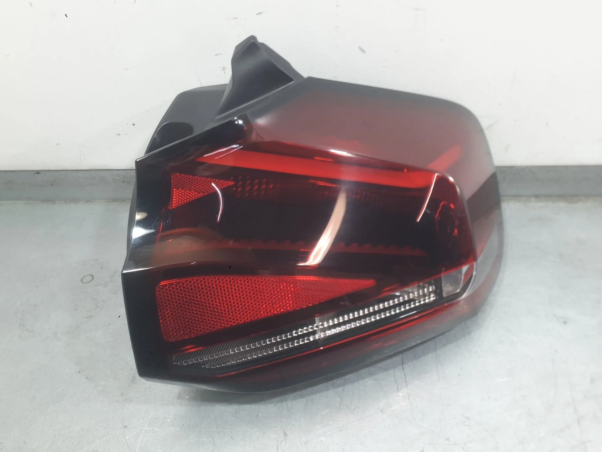 Piloto Trasero Derecho Exterior para Citroën C4 Iii (Ba_, Bb_, Bc_)