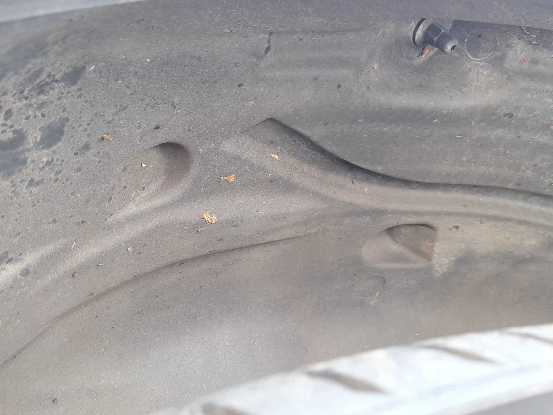 Plastico Pase Rueda Tras. Izq. para Citroën C4 Iii (Ba_, Bb_, Bc_)