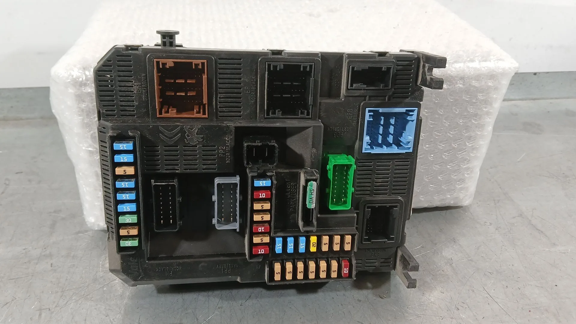 Caja Reles / Fusibles para Peugeot 208 I (Ca_, Cc_)
