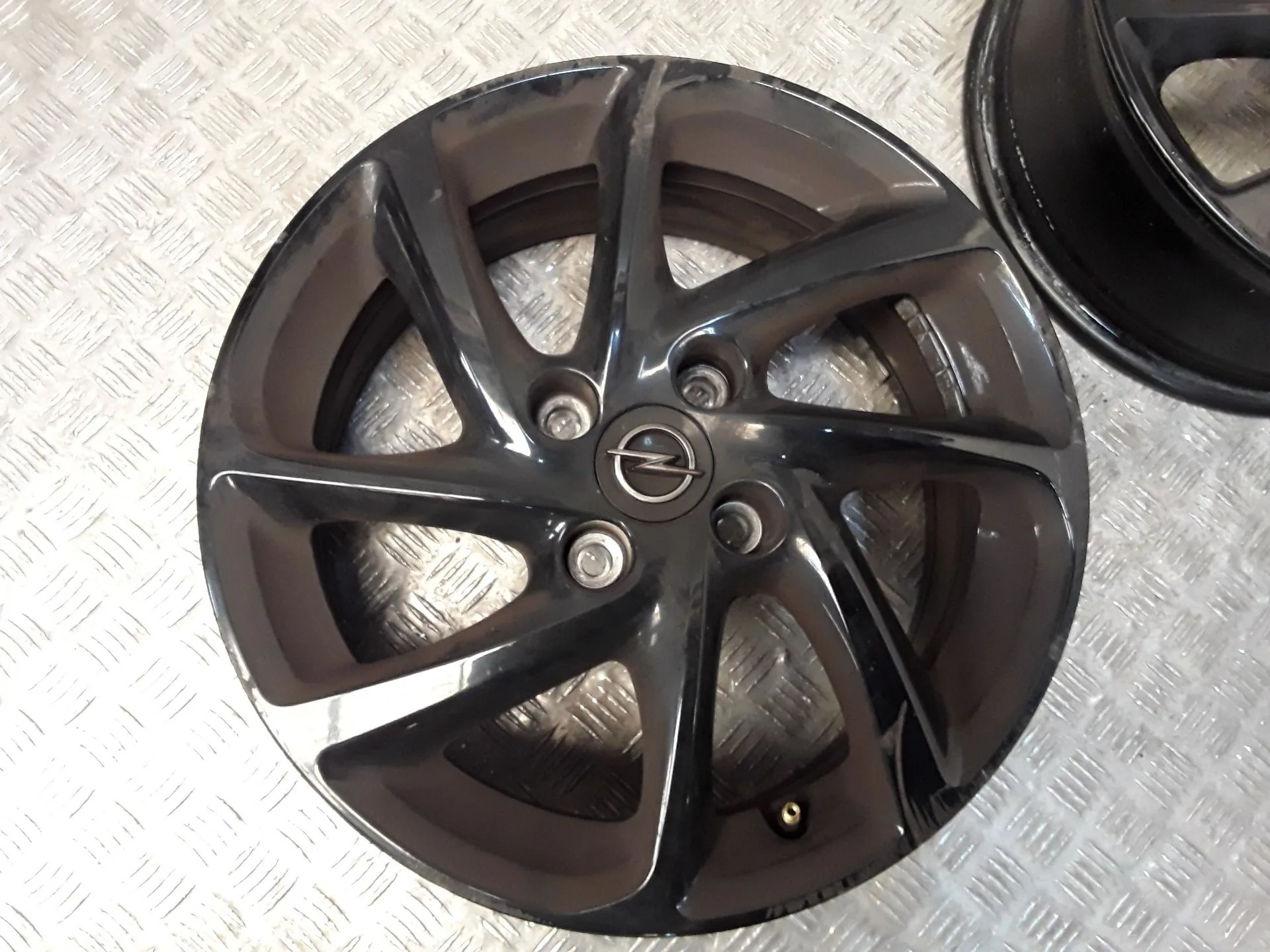 Juego Llantas Aluminio para Opel Corsa F (P2Jo)