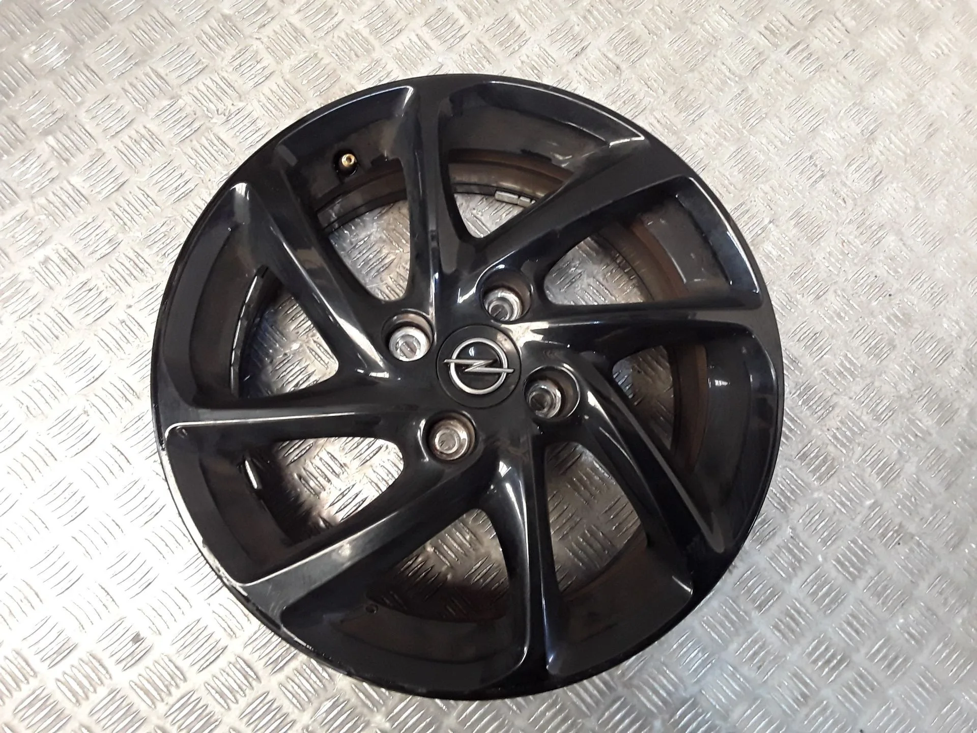 Juego Llantas Aluminio para Opel Corsa F (P2Jo)