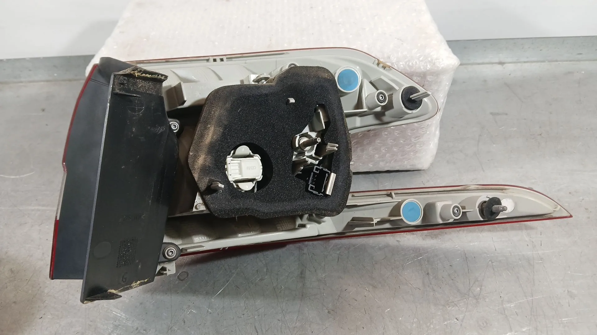 Piloto Trasero Izquierdo Exterior para Peugeot 308 Sw Ii (Lc_, Lj_, Lr_, Lx_, L4_)