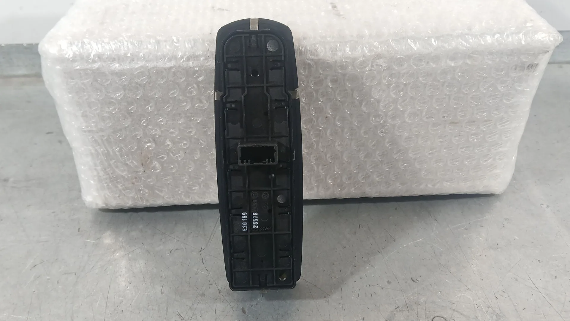 Mando Elevalunas Delantero Izquierdo para Renault Laguna Iii (Bt0/1)