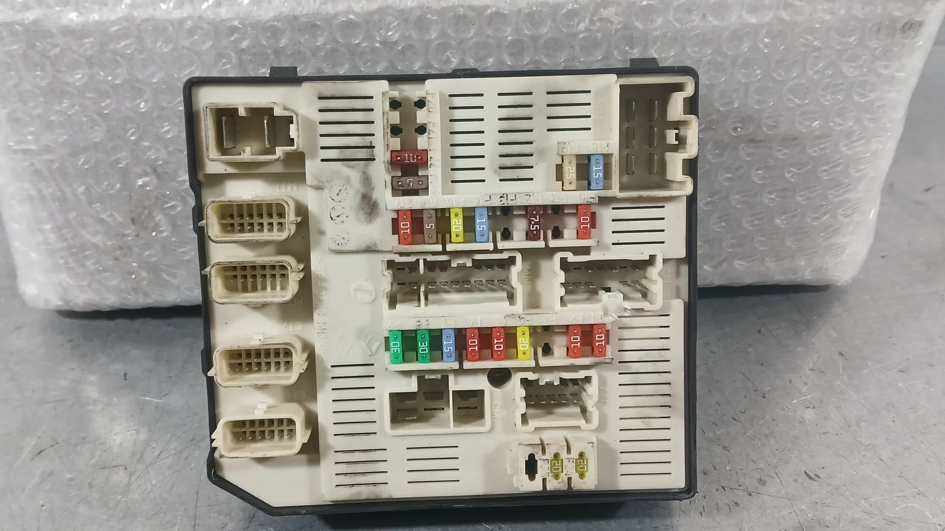 Caja Reles / Fusibles para Renault Laguna Iii (Bt0/1)