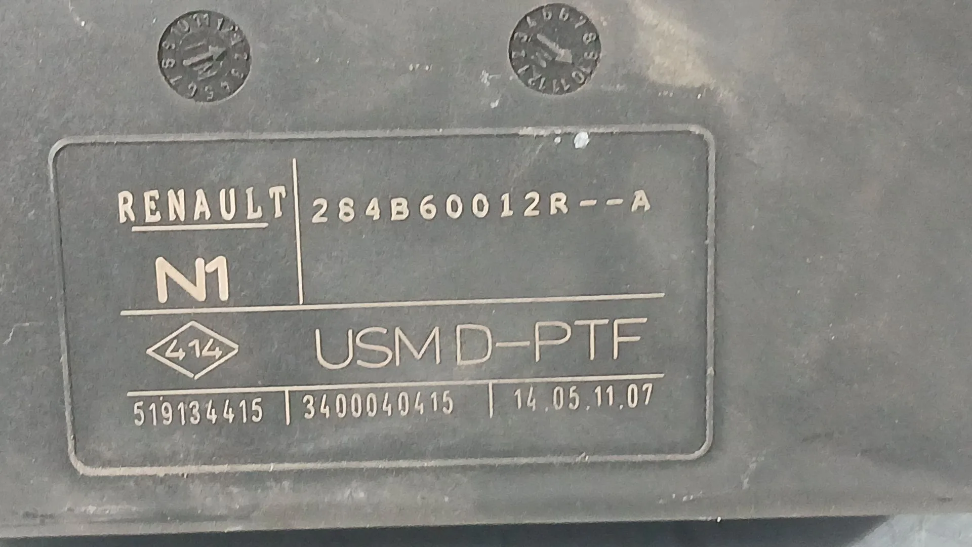 Caja Reles / Fusibles para Renault Laguna Iii (Bt0/1)