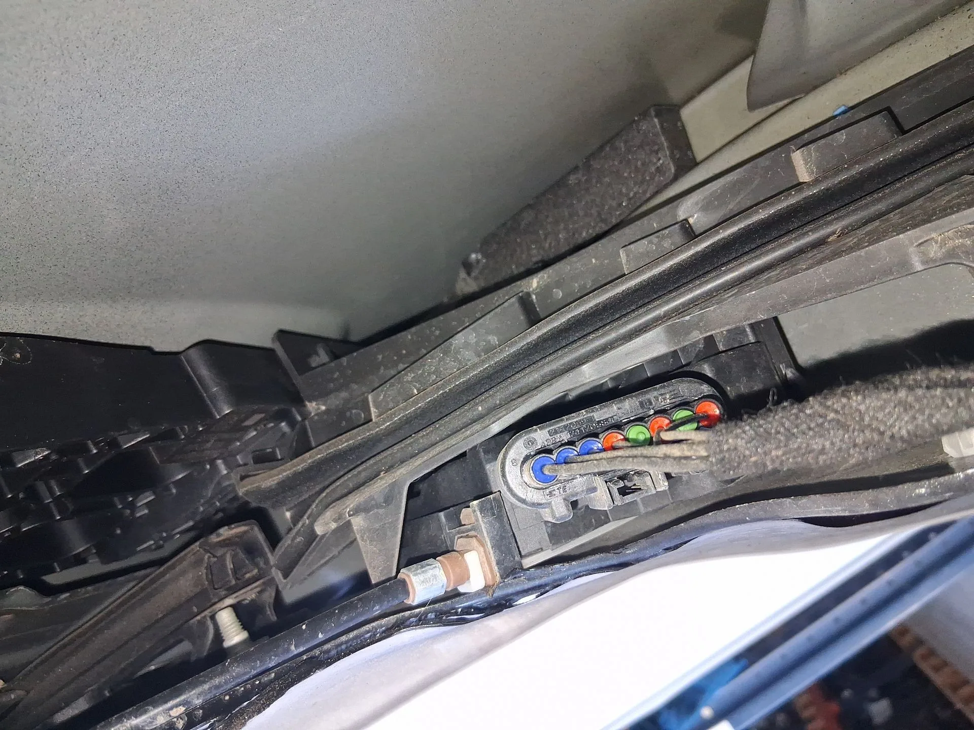 Cerradura Puerta Trasera Izquierda para Ford Mondeo V Hatchback (Ce)