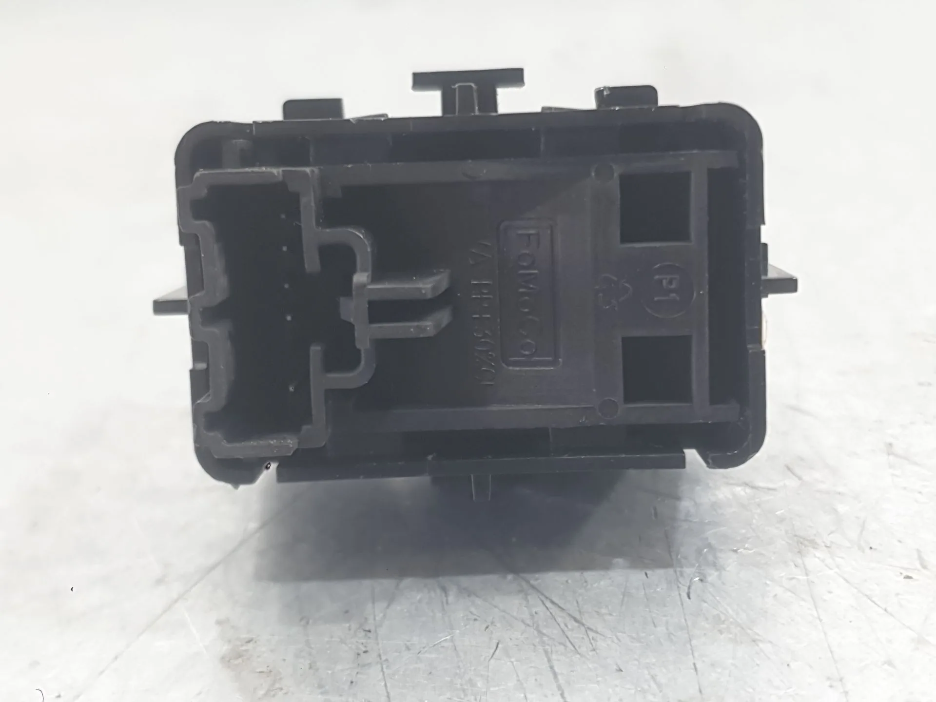 Mando Elevalunas Delantero Derecho para Ford Mondeo V Hatchback (Ce)