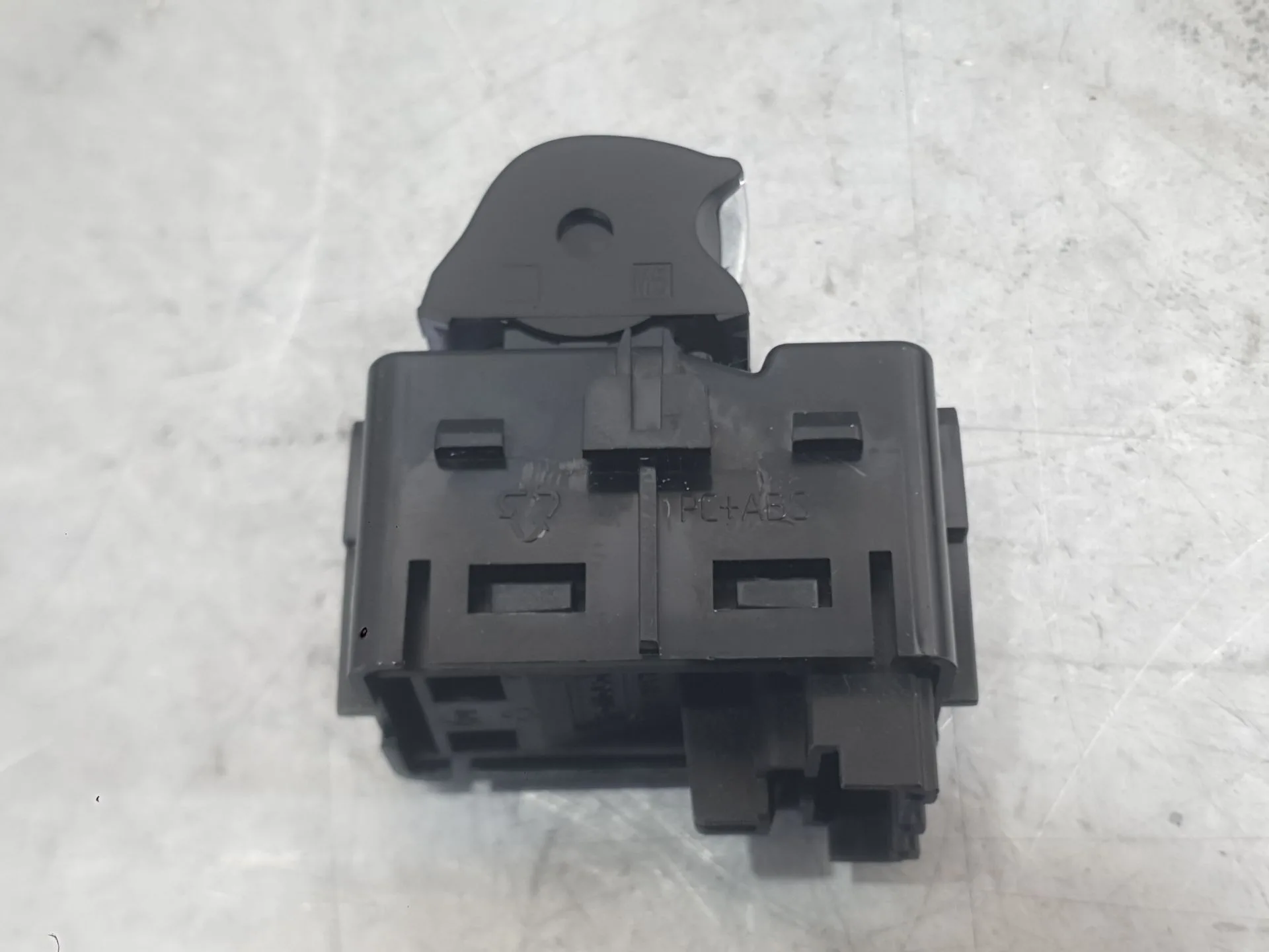 Mando Elevalunas Delantero Derecho para Ford Mondeo V Hatchback (Ce)