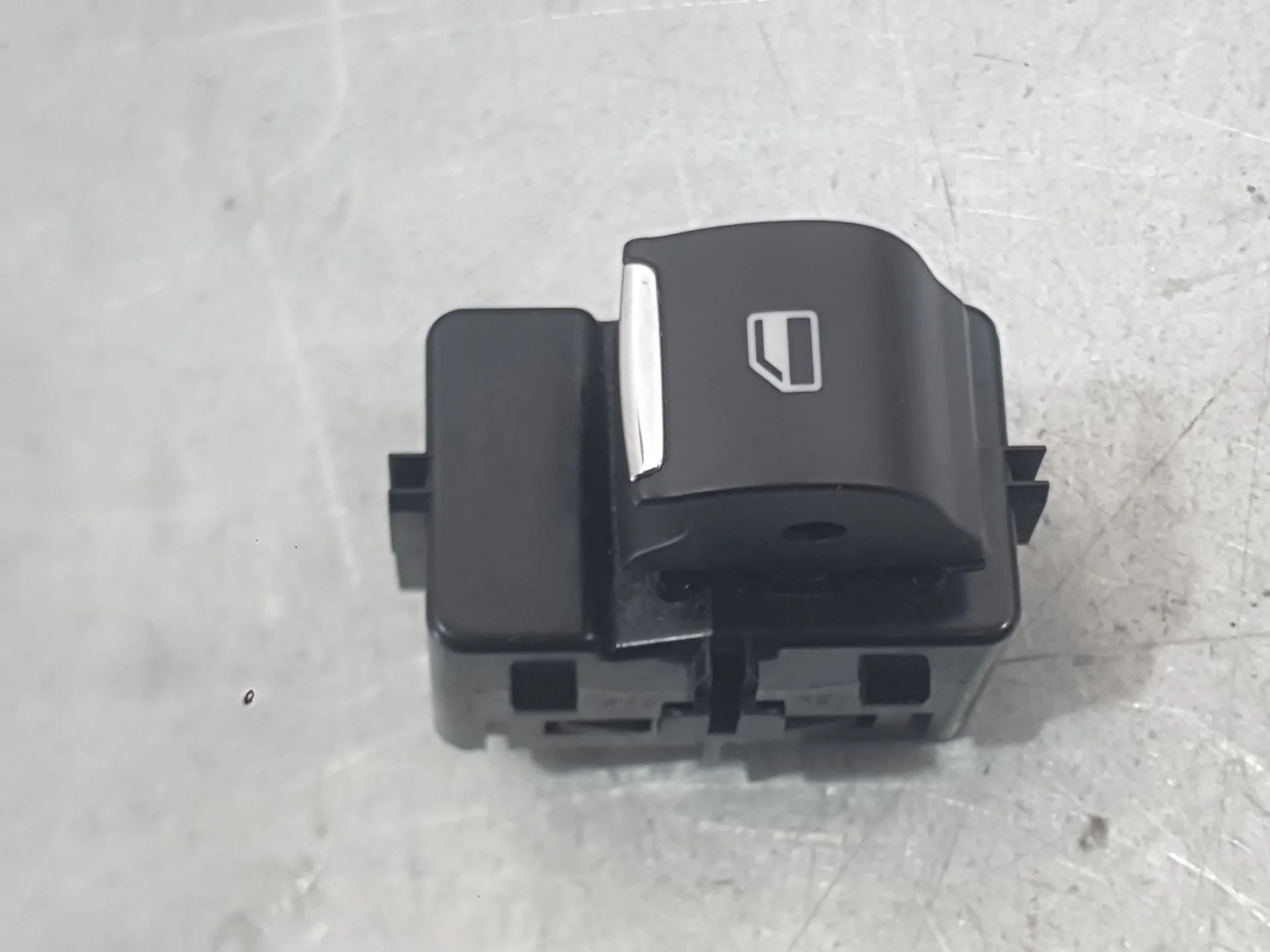 Mando Elevalunas Trasero Izquierdo para Ford Mondeo V Hatchback (Ce)