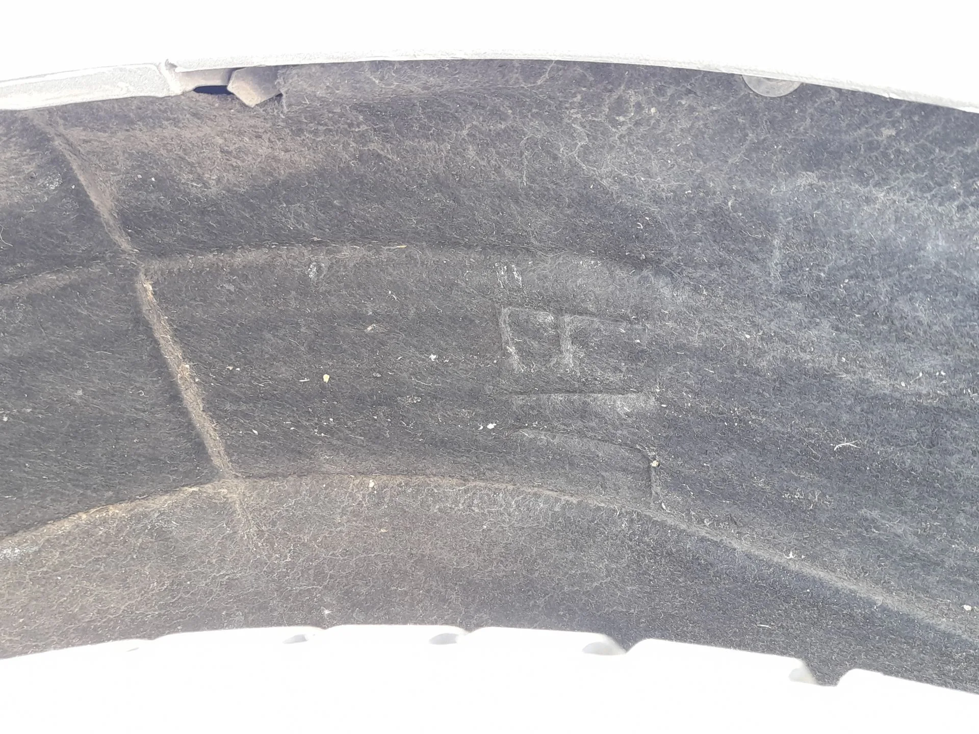 Plastico Pase Rueda Tras. Izq. para Ford Mondeo V Hatchback (Ce)