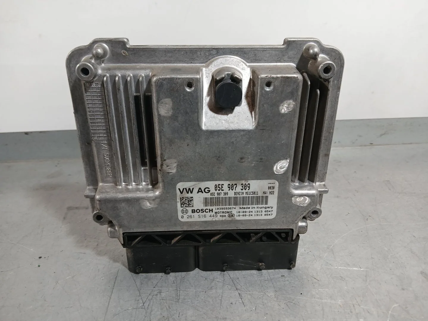 Centralita Motor Uce para Volkswagen Tiguan (Ad1, Ax1)